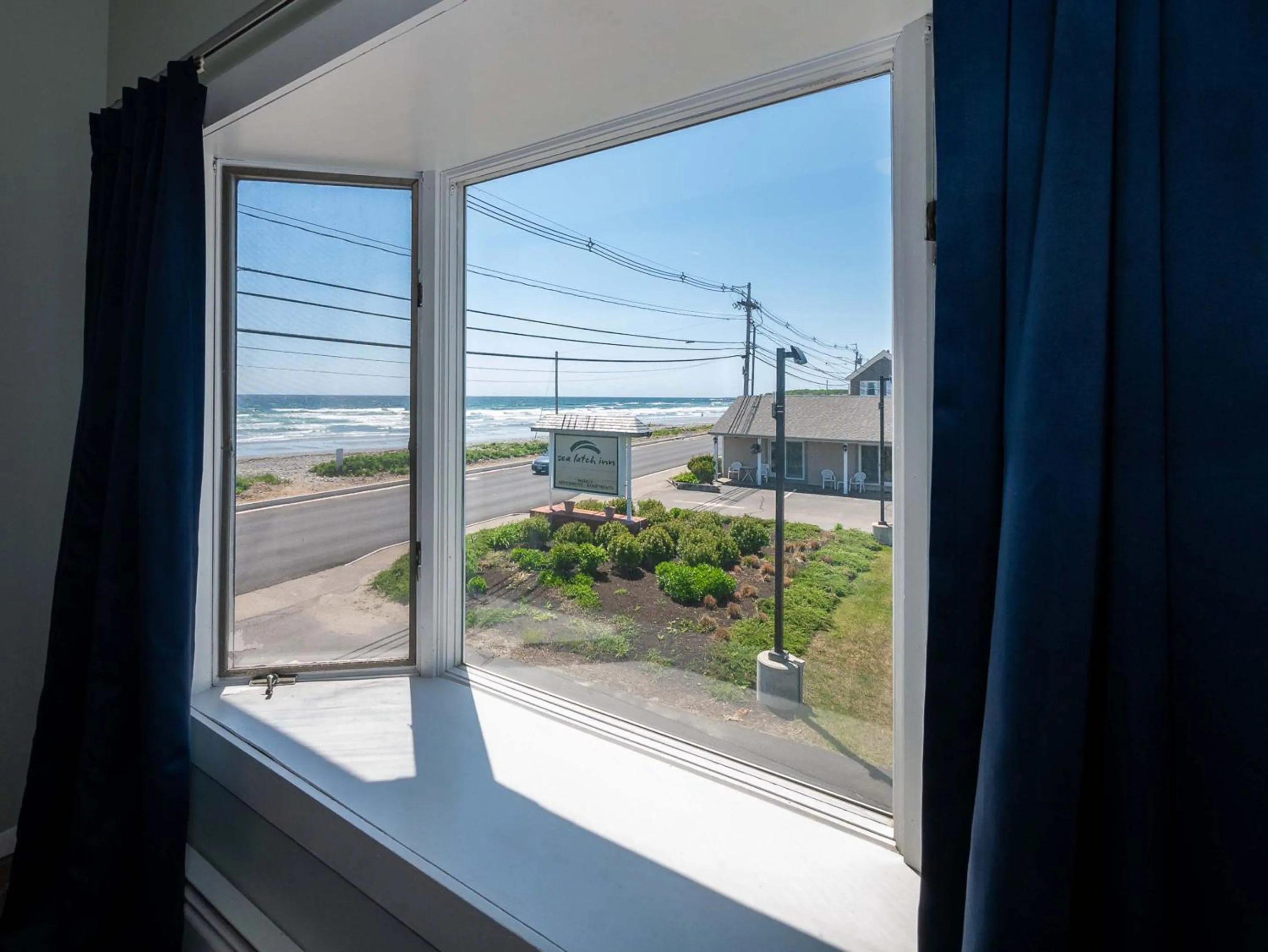 Sea view in Sea Latch Inn