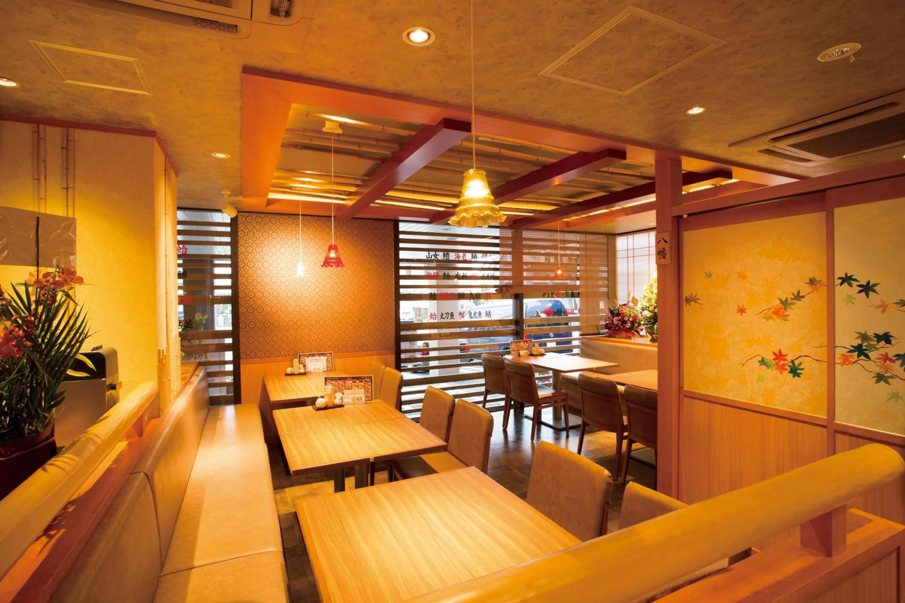 Restaurant/places to eat in Goi Grand Hotel