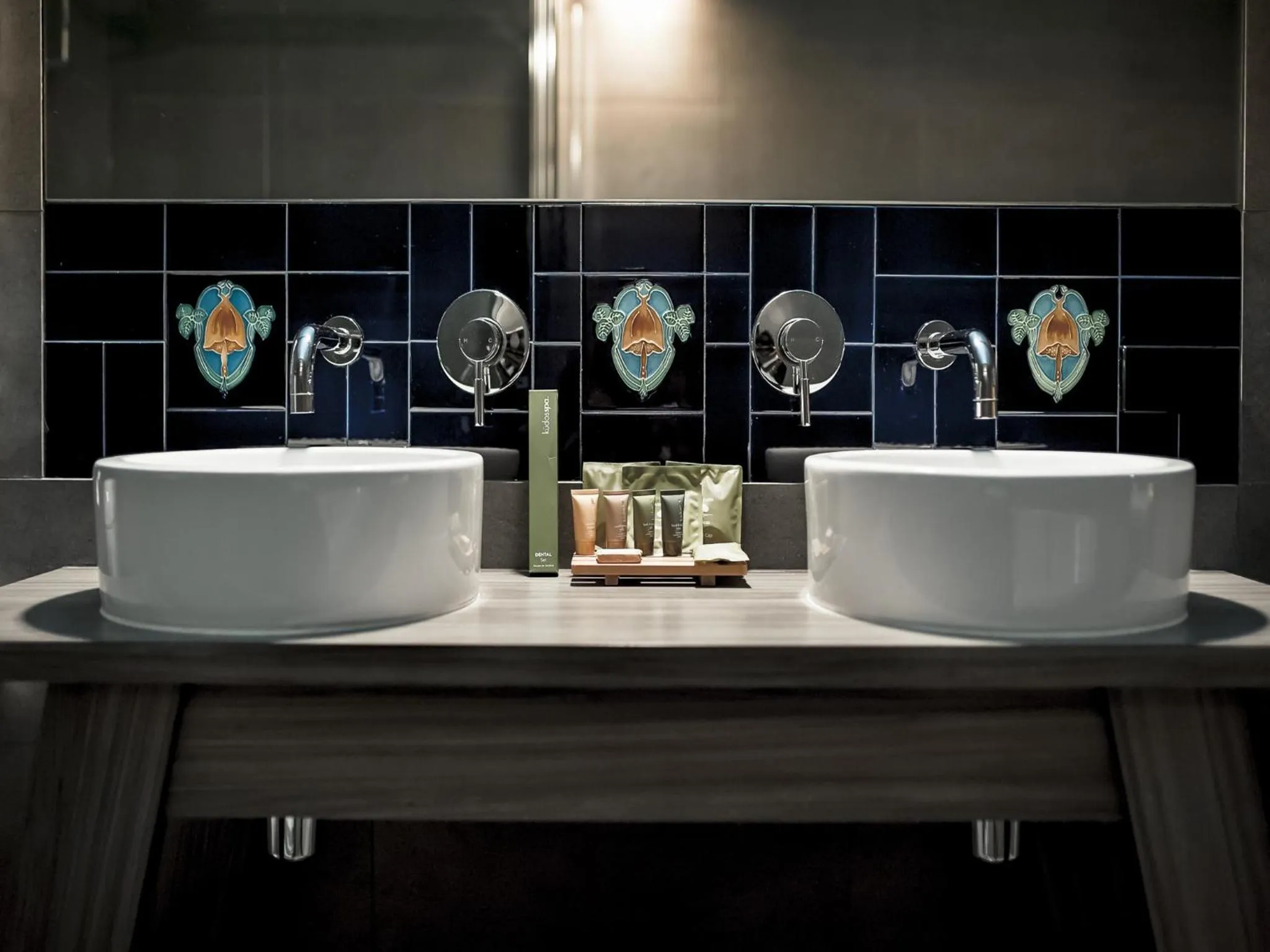 Bathroom in Criterion Hotel Sale