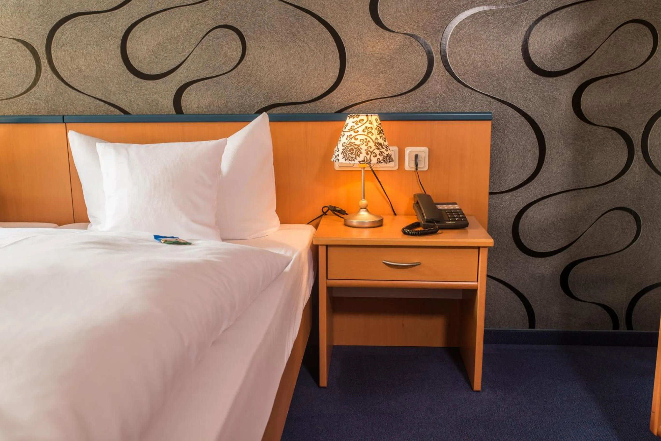 Photo of the whole room, Bed in B&S Hotel Am Bachhaus