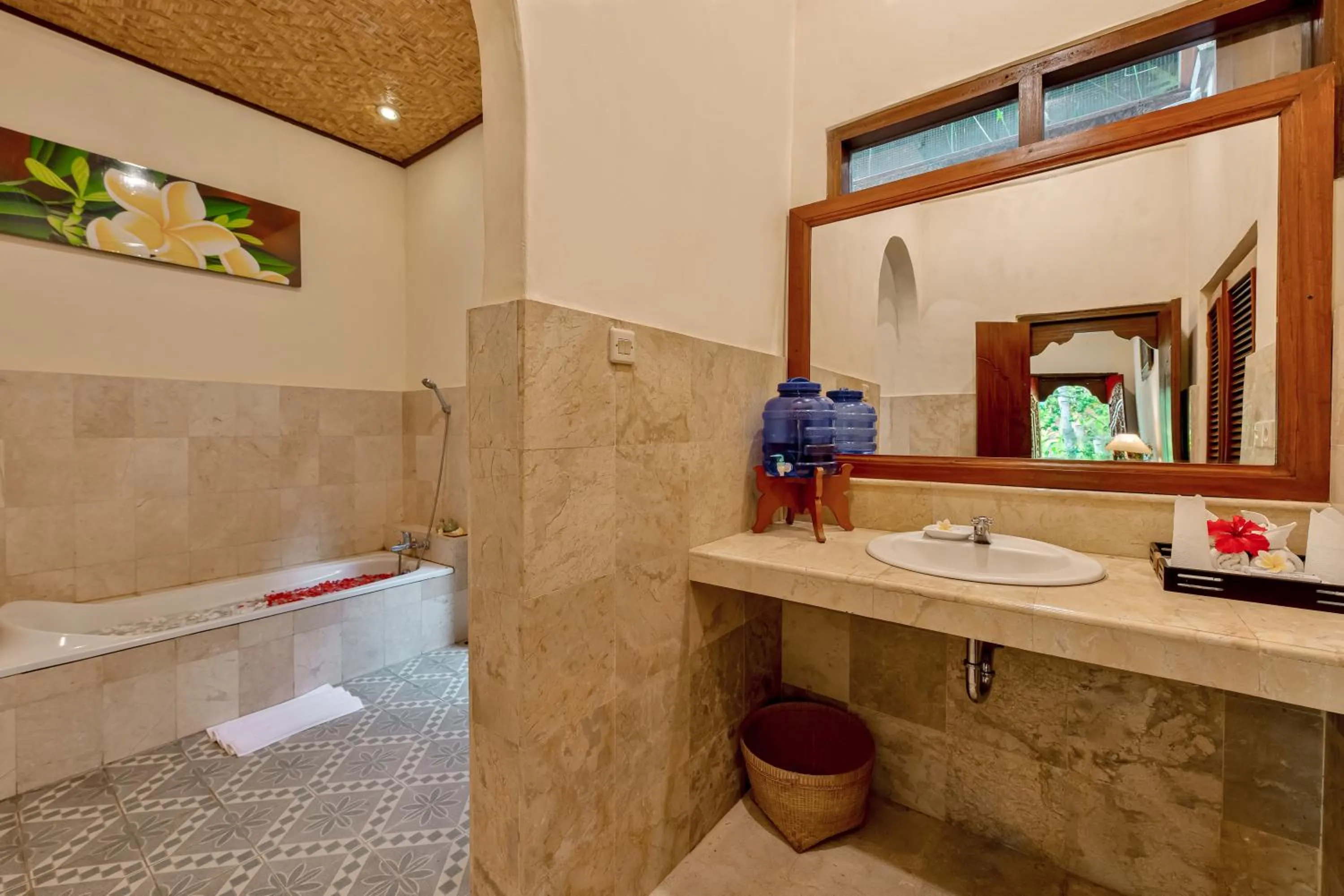 Bathroom in Kebun Indah Ubud