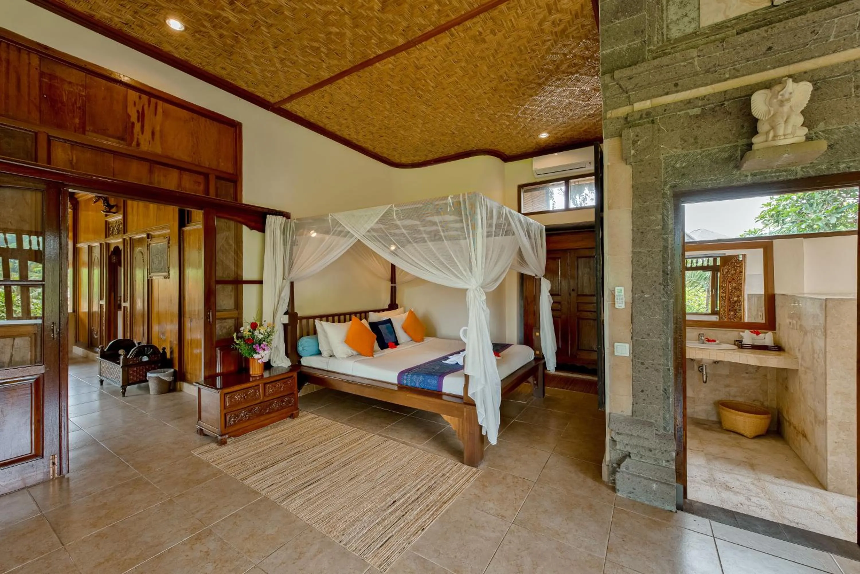 Bedroom, Bed in Kebun Indah Ubud