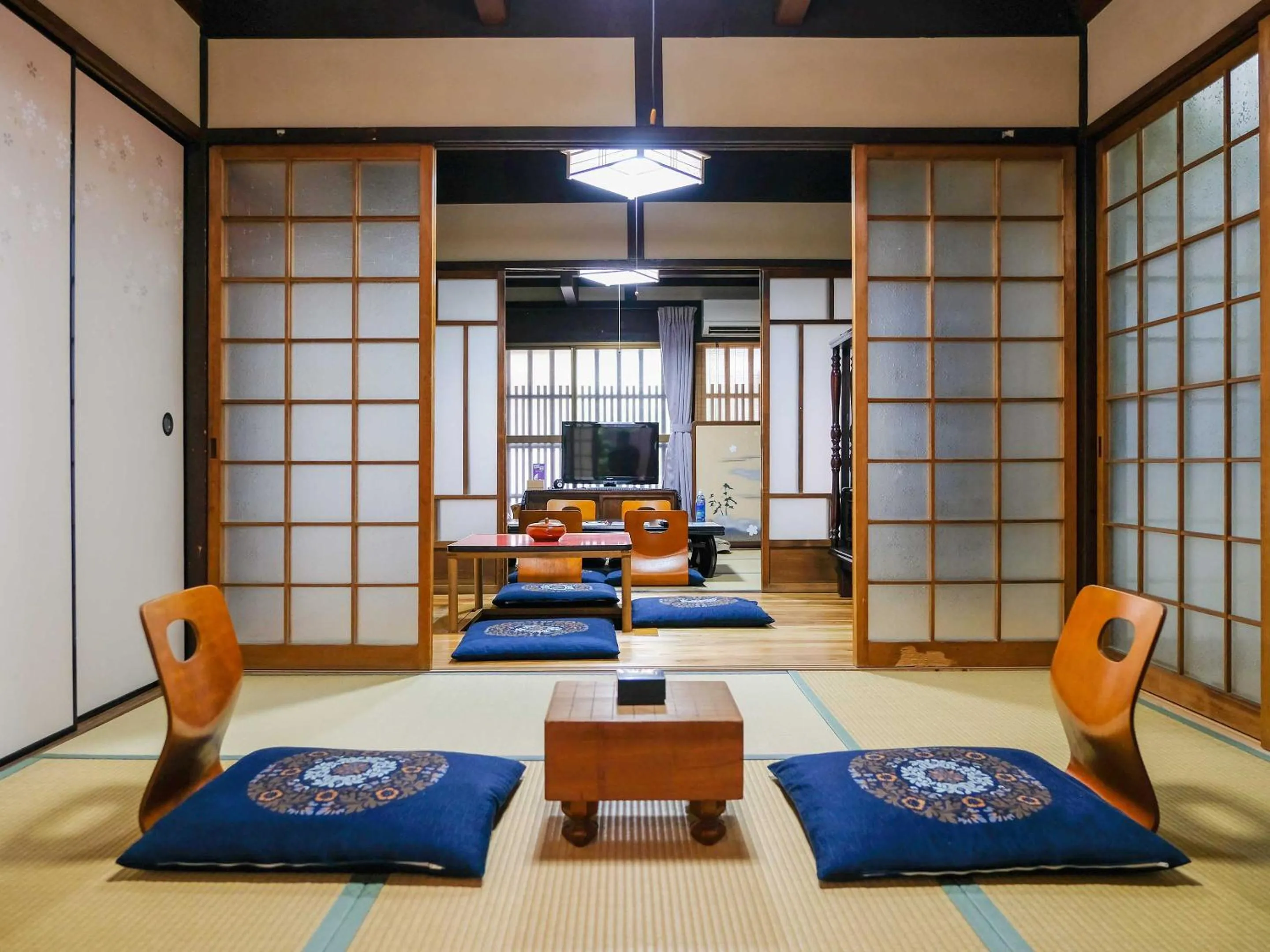 Photo of the whole room in K-style kinkakuji