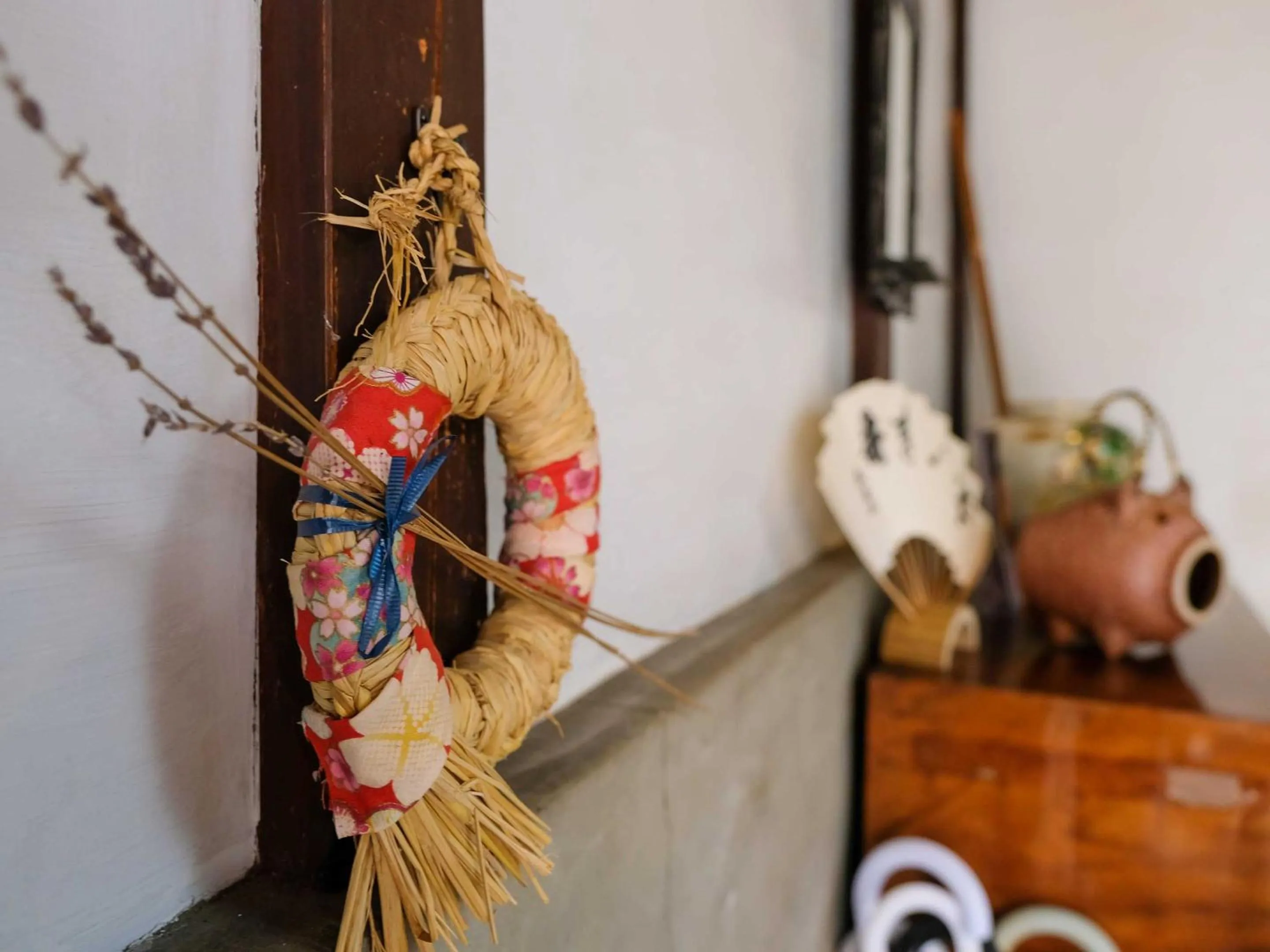 Decorative detail in K-style kinkakuji