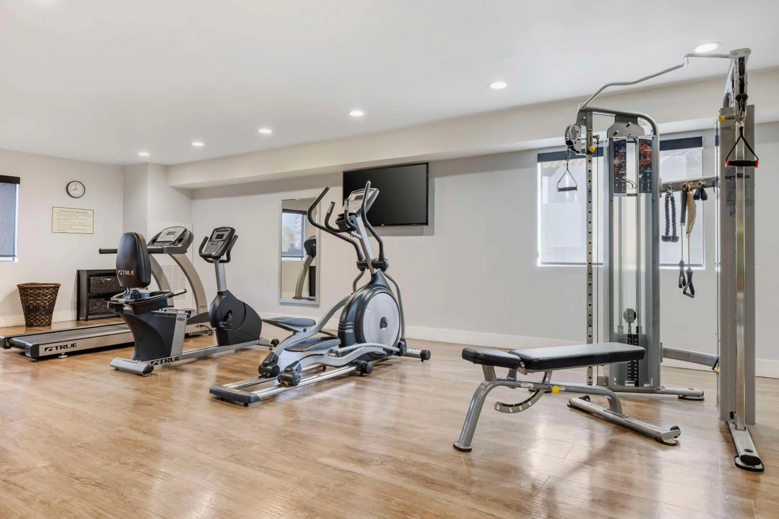 Fitness centre/facilities in Best Western Carlsbad by the Sea