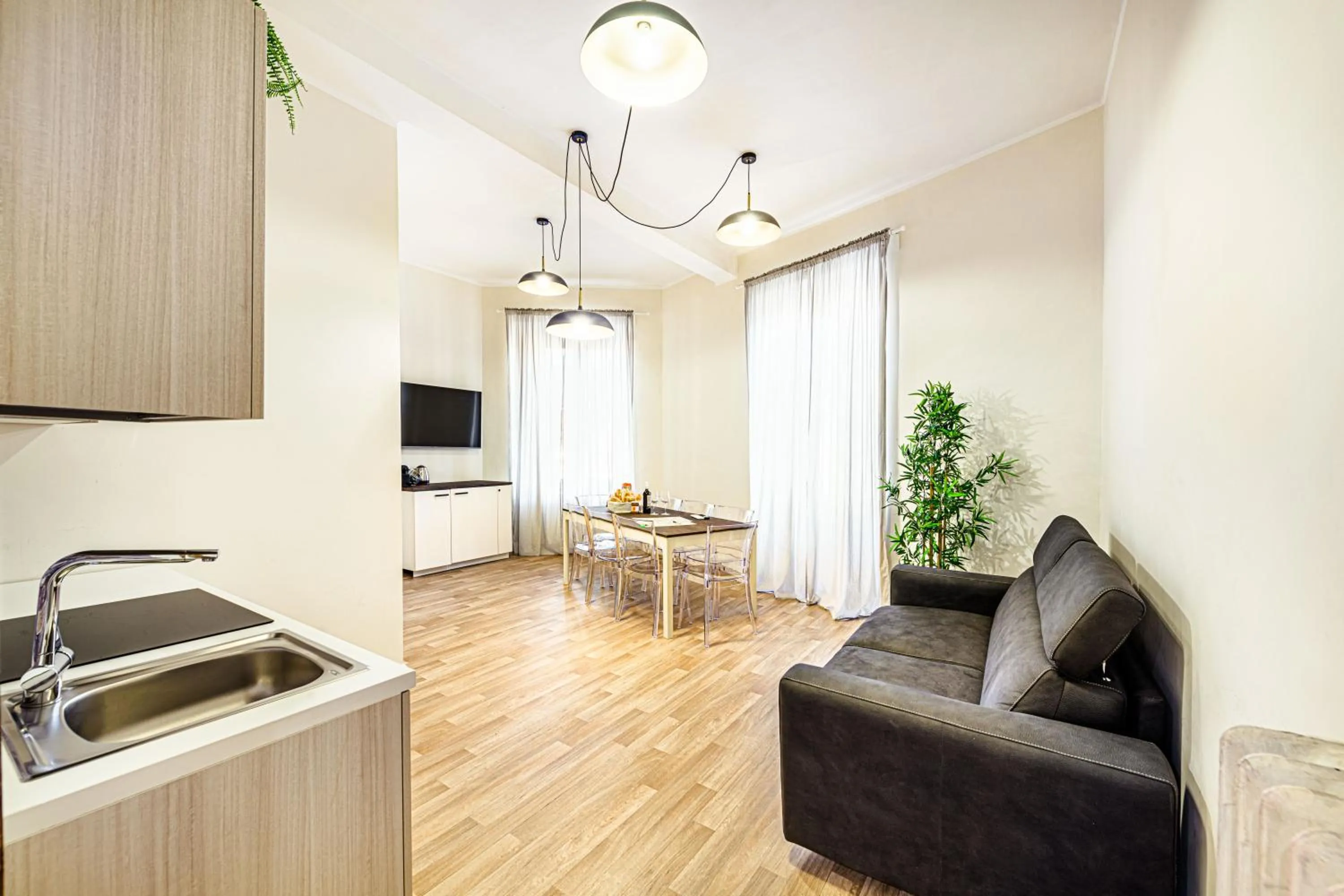 Communal lounge/ TV room in Rome Aparts