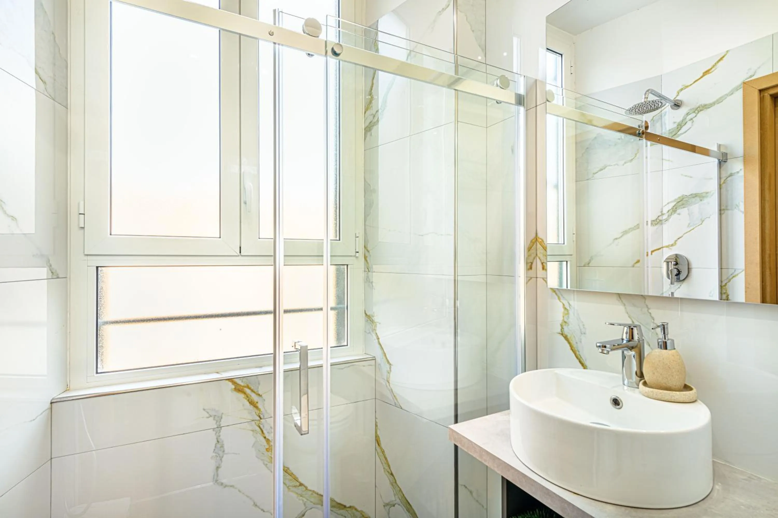 Bathroom in Rome Aparts