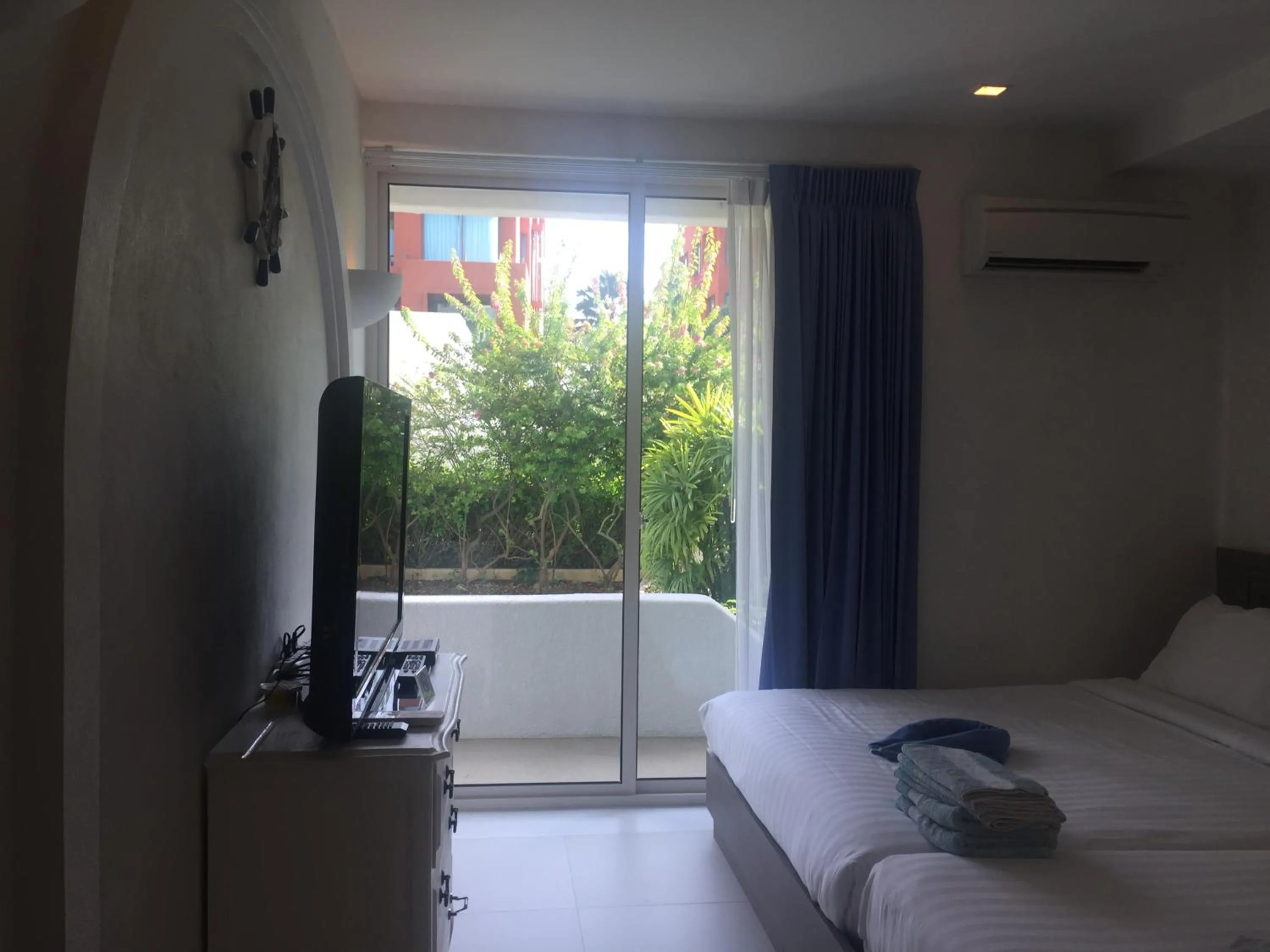 Balcony/Terrace, Bed in The Chelona pool access by Away