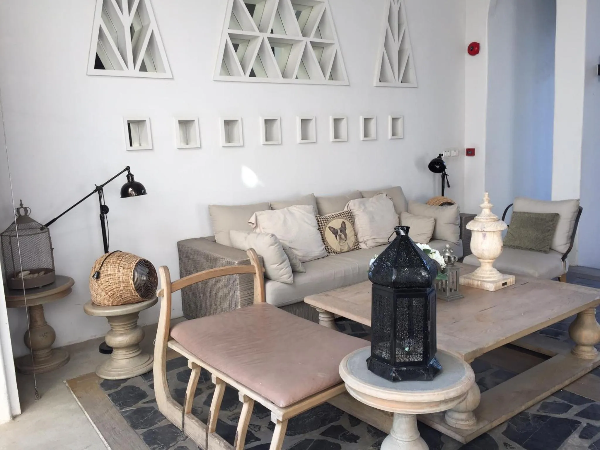 Facade/entrance in The Chelona pool access by Away