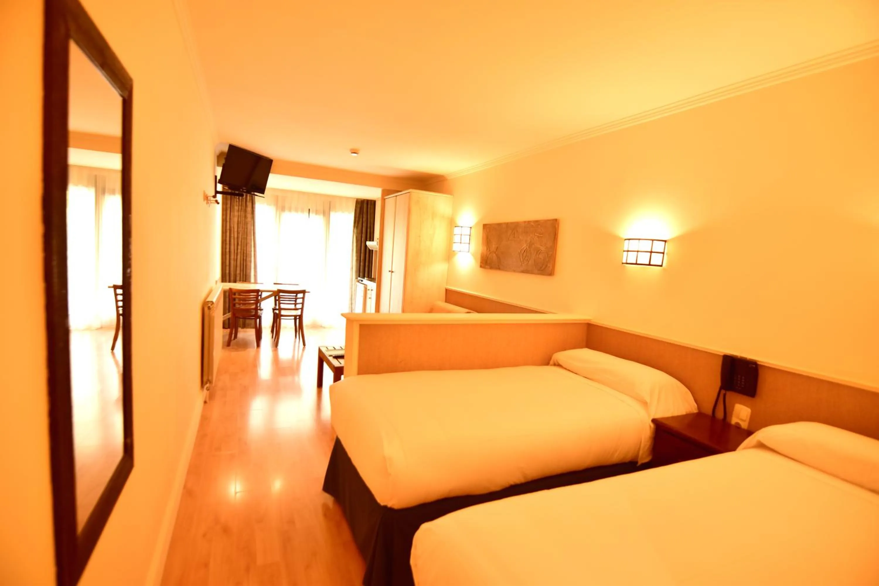 Photo of the whole room, Bed in Yomo Patagonia