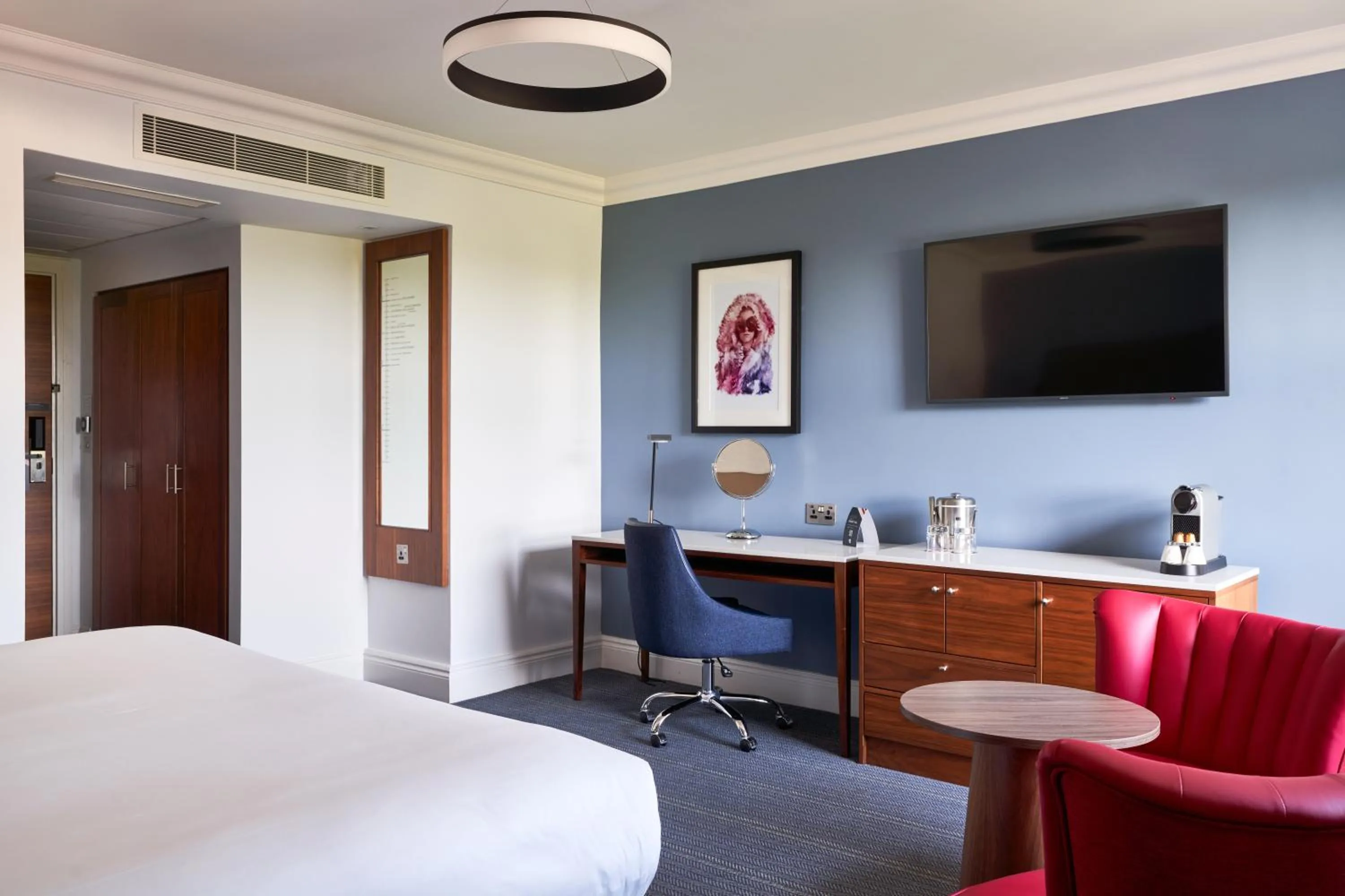 Seating area, Bed in The Cumberland, London