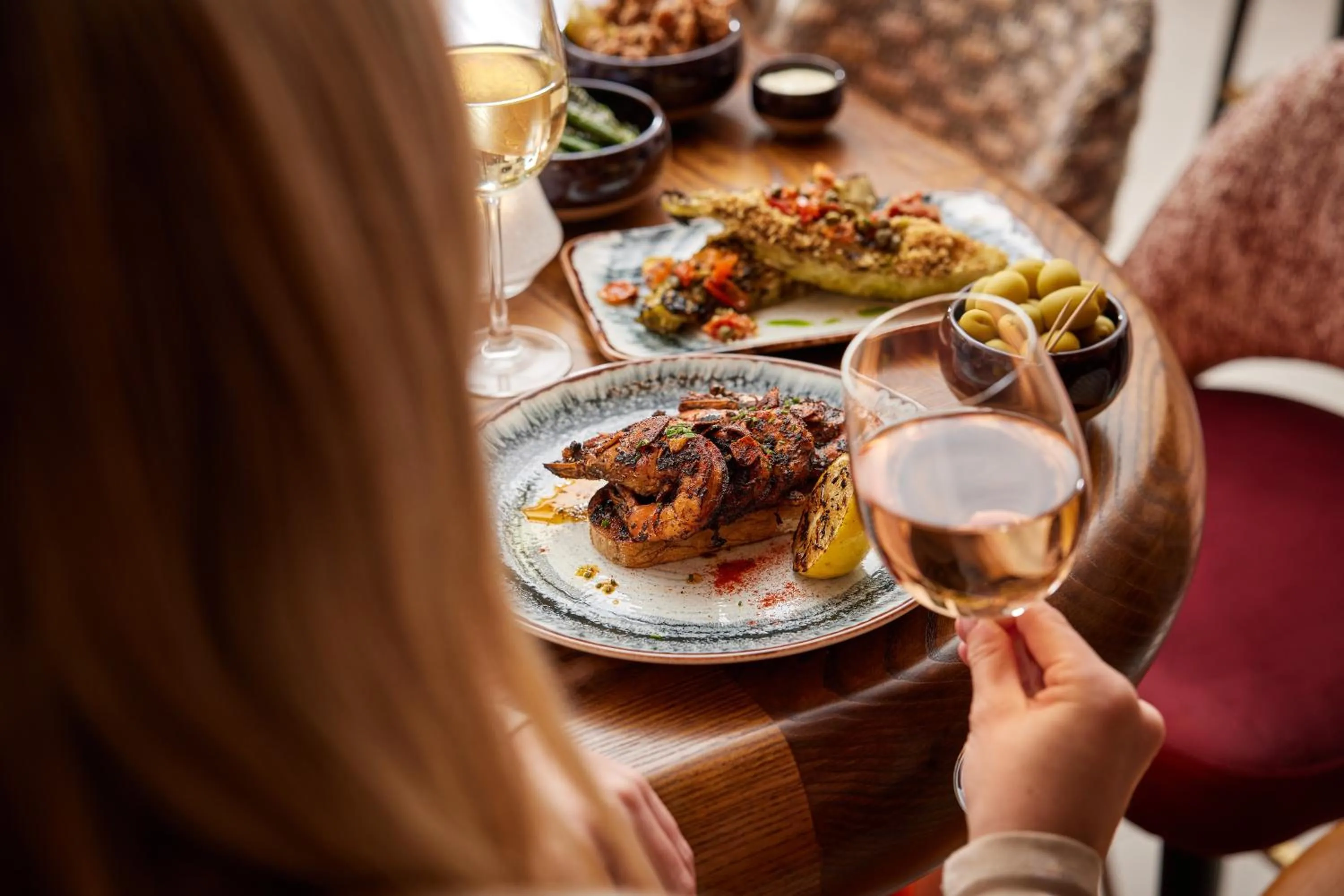 Restaurant/places to eat in The Cumberland, London