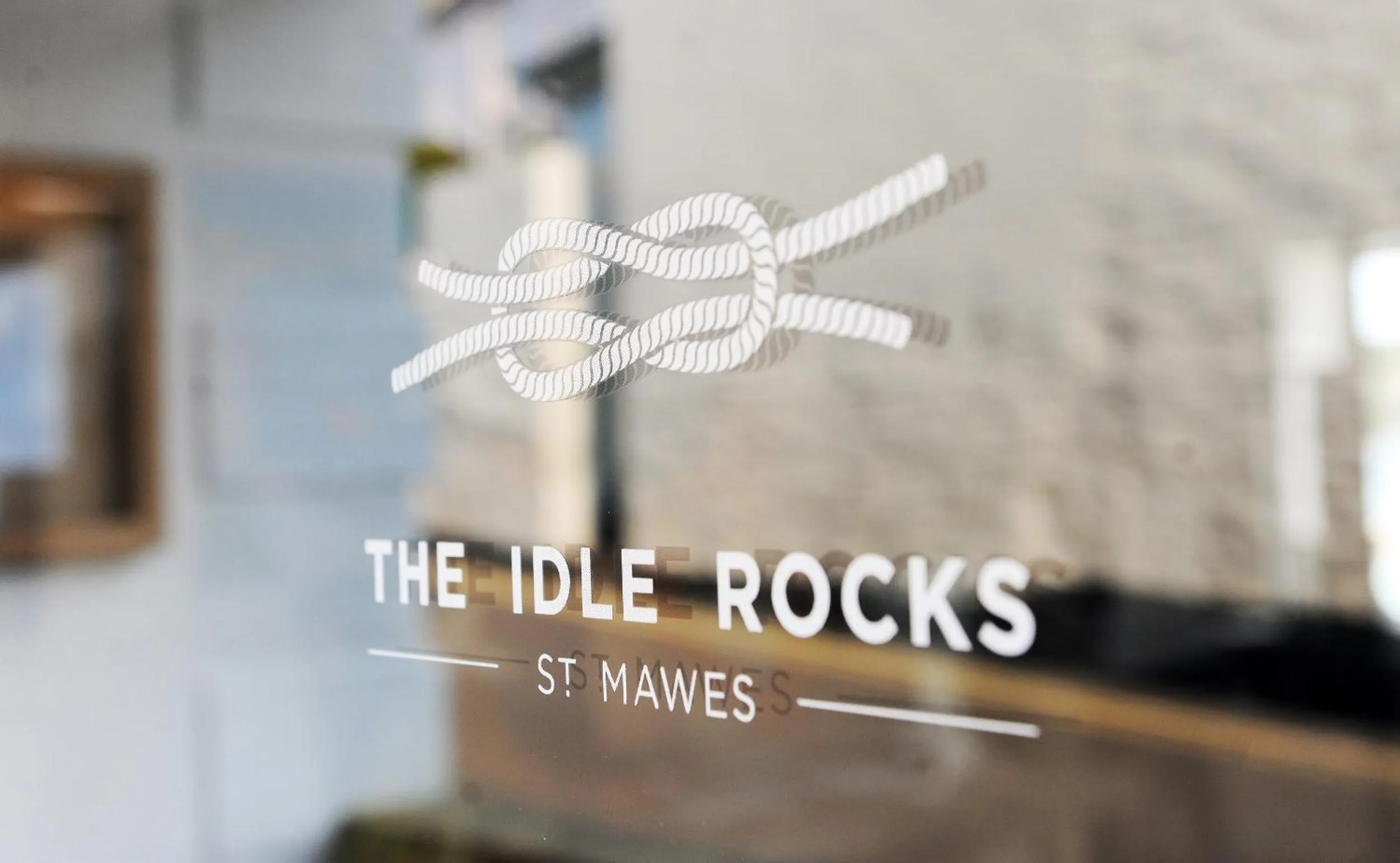 Facade/entrance in The Idle Rocks