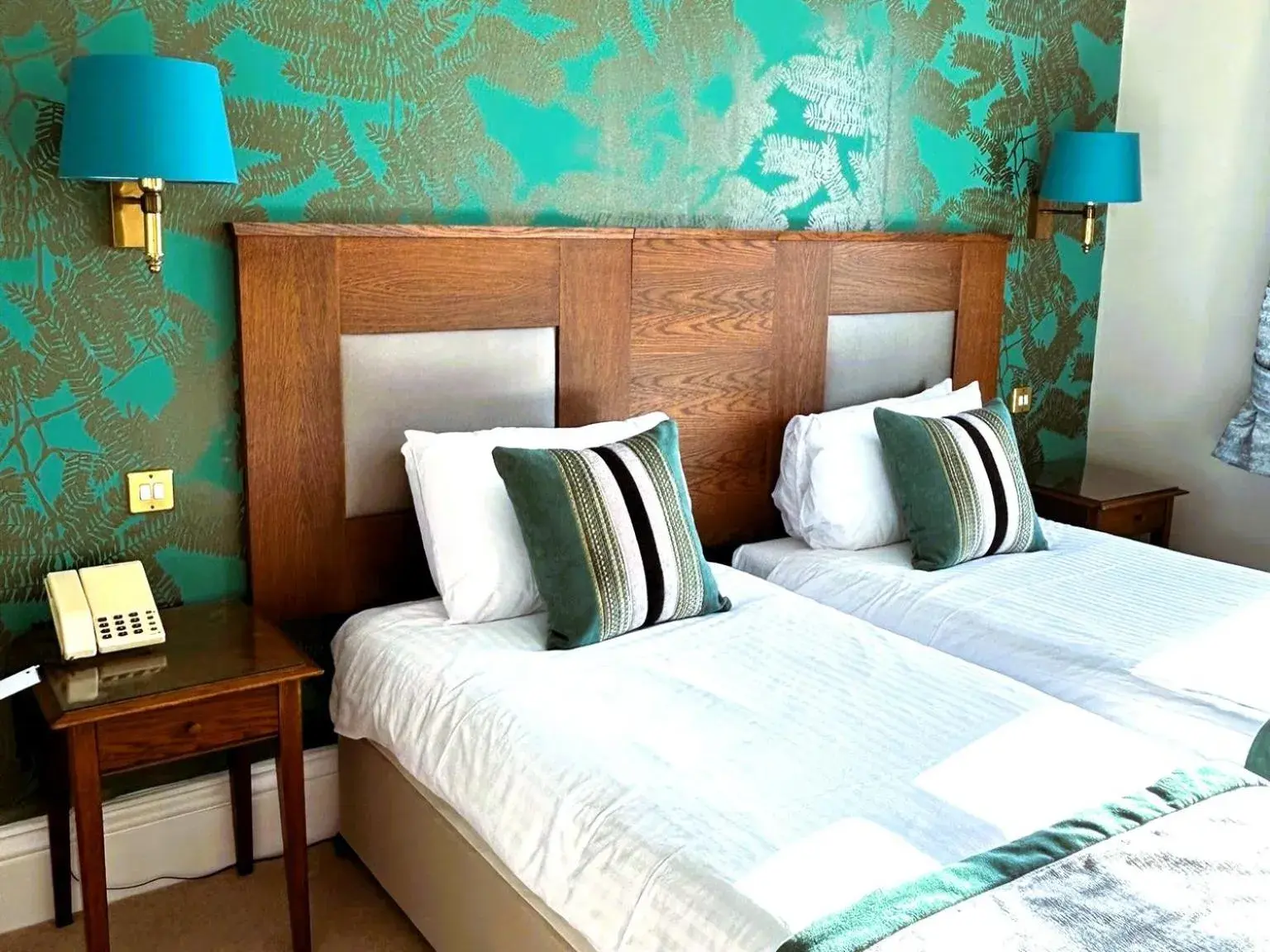 Budget Twin Room in The Grand Hotel Budget Twin Room in The Grand Hotel