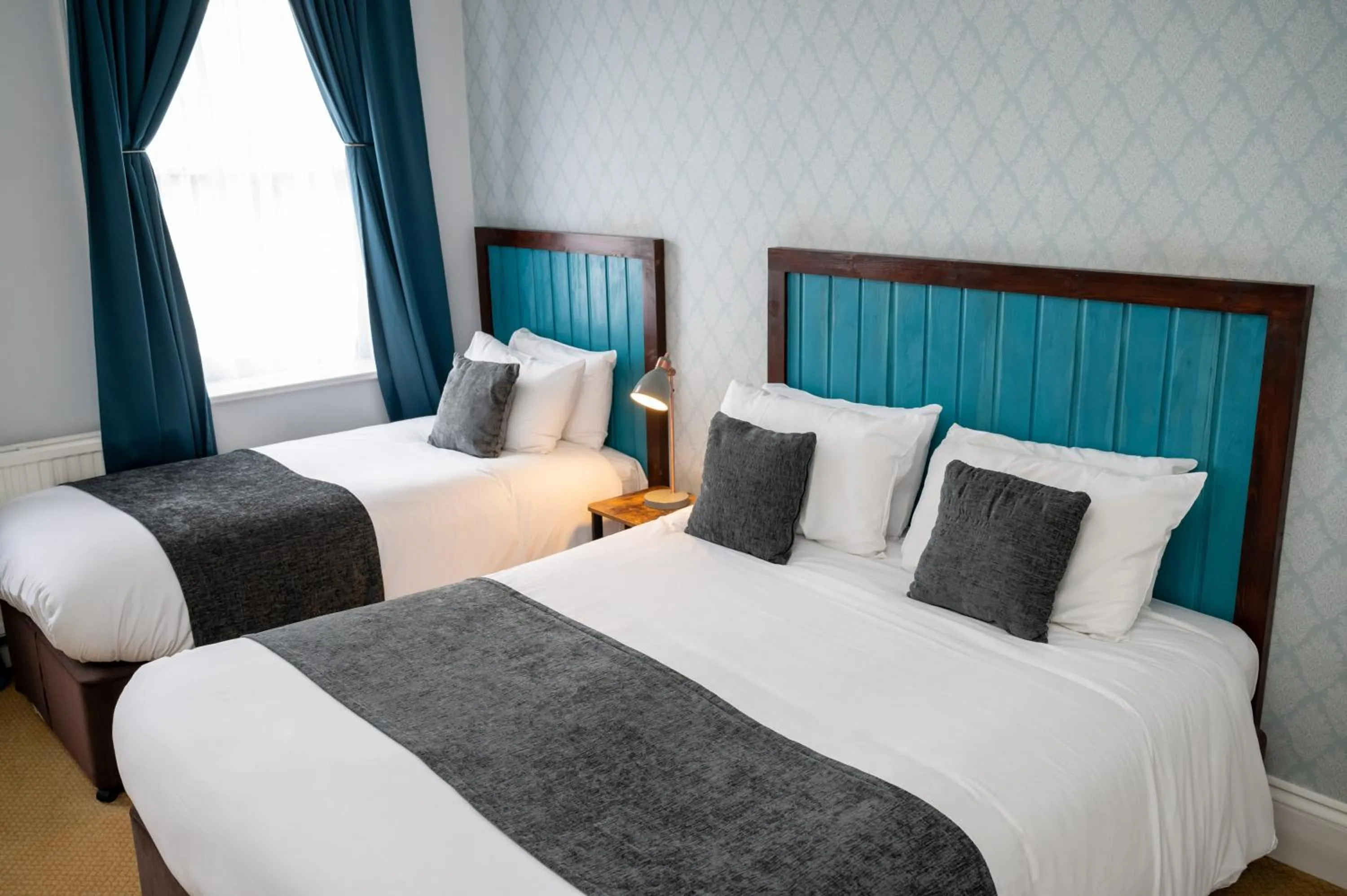 Bedroom, Bed in Rising Sun Hotel by Greene King Inns