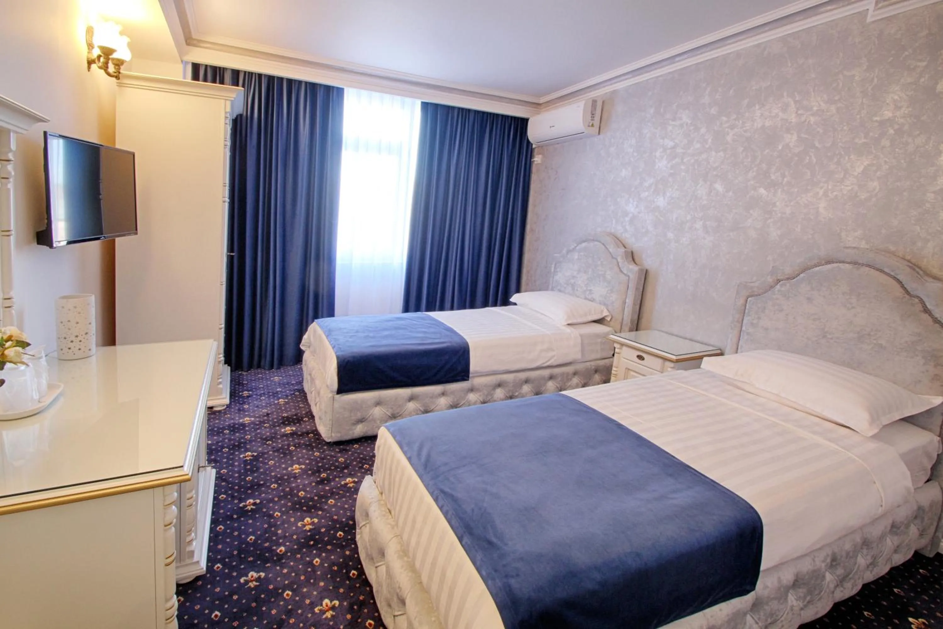 Bed in Hotel Central