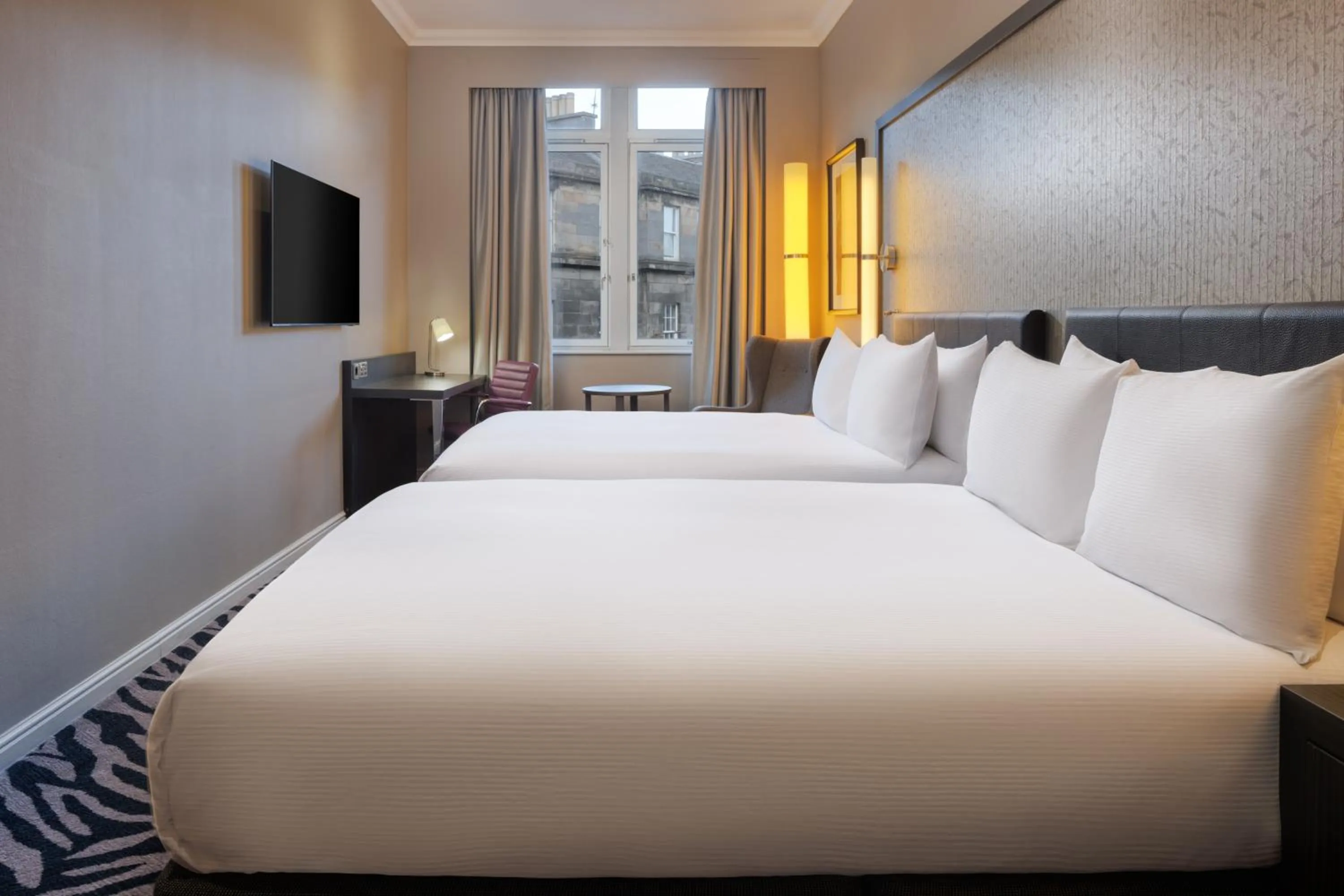 Bed in Doubletree by Hilton Edinburgh City Centre