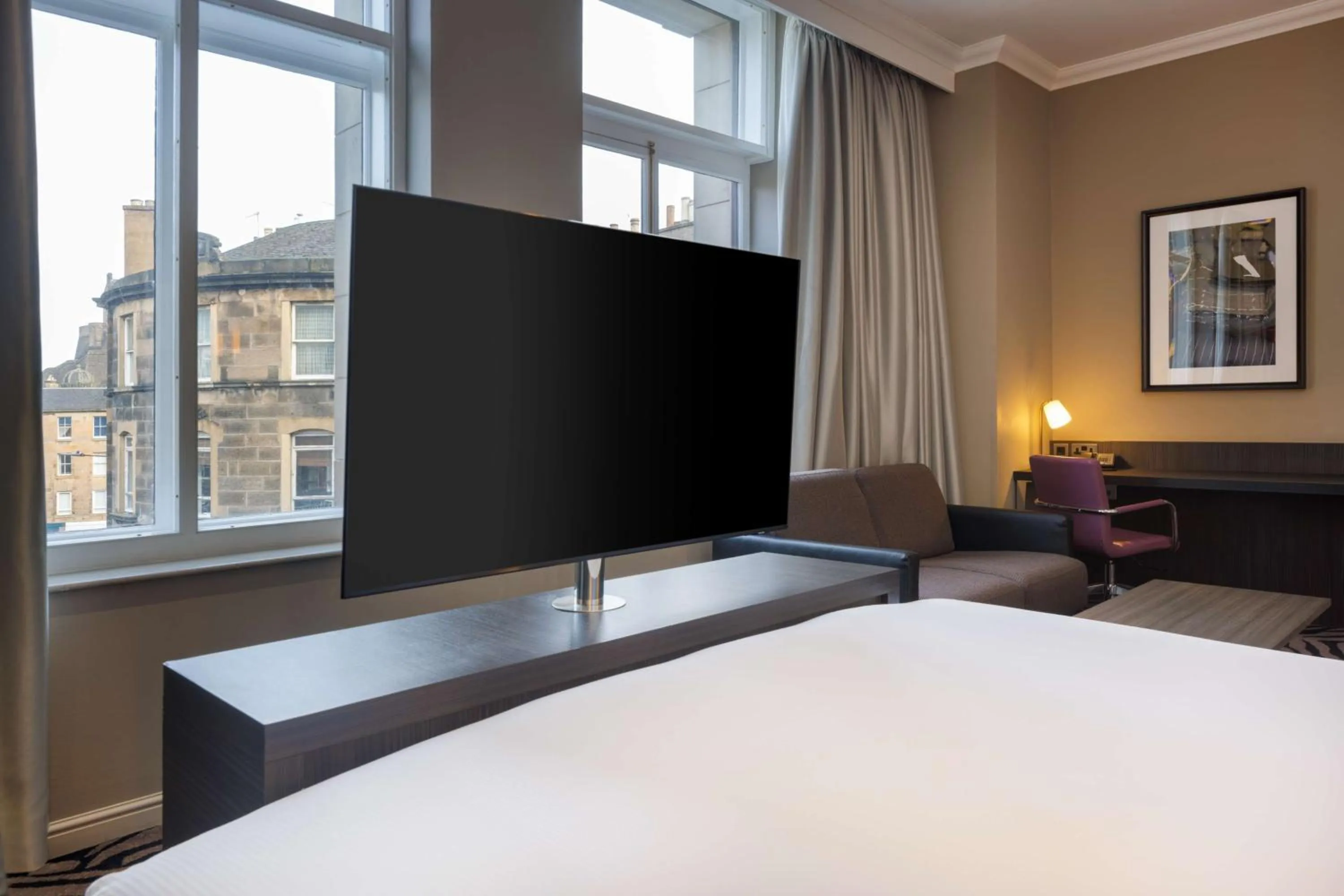 Bed in Doubletree by Hilton Edinburgh City Centre