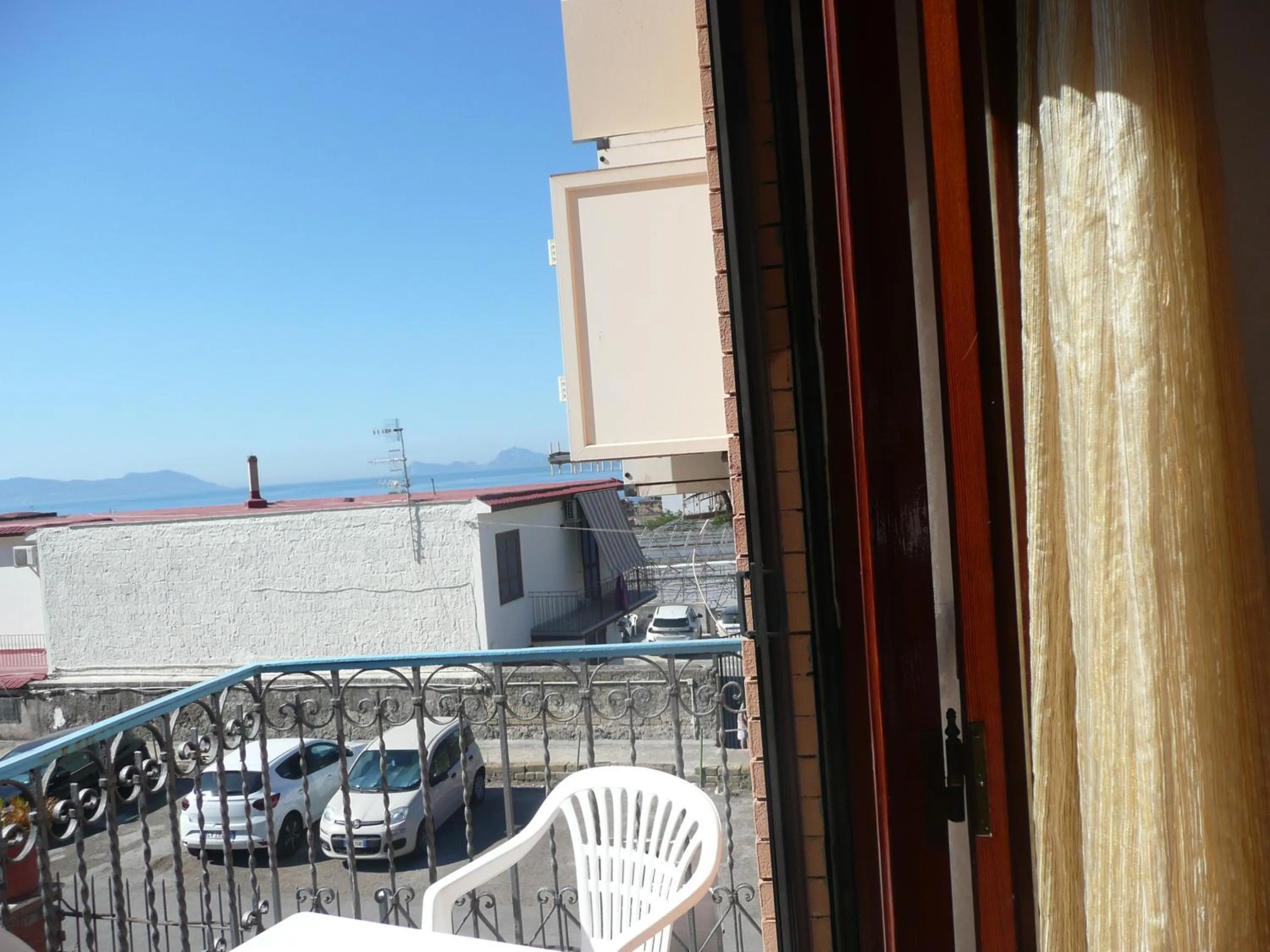 Sea view in Garden House Ercolano