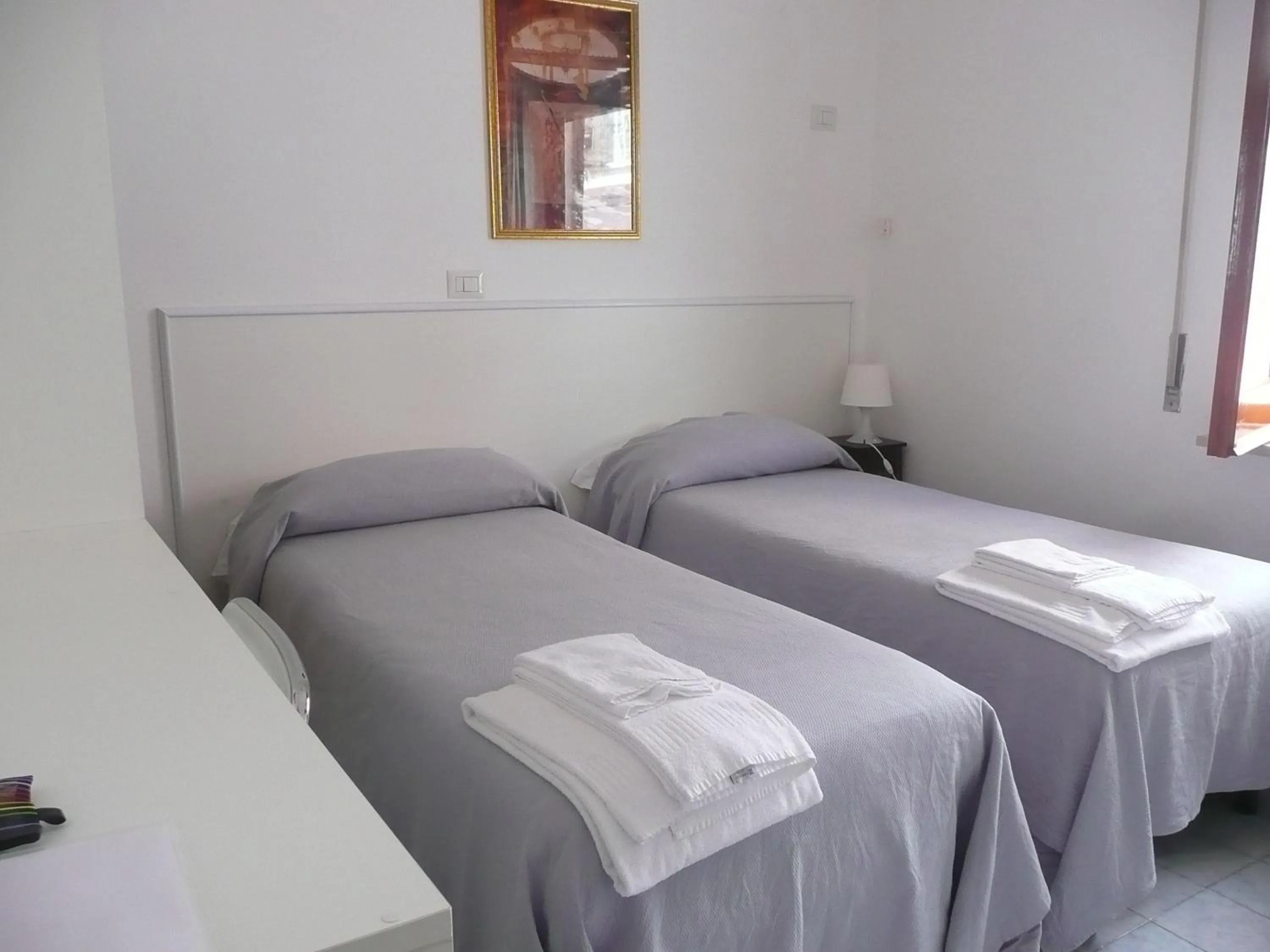 Bedroom, Bed in Garden House Ercolano