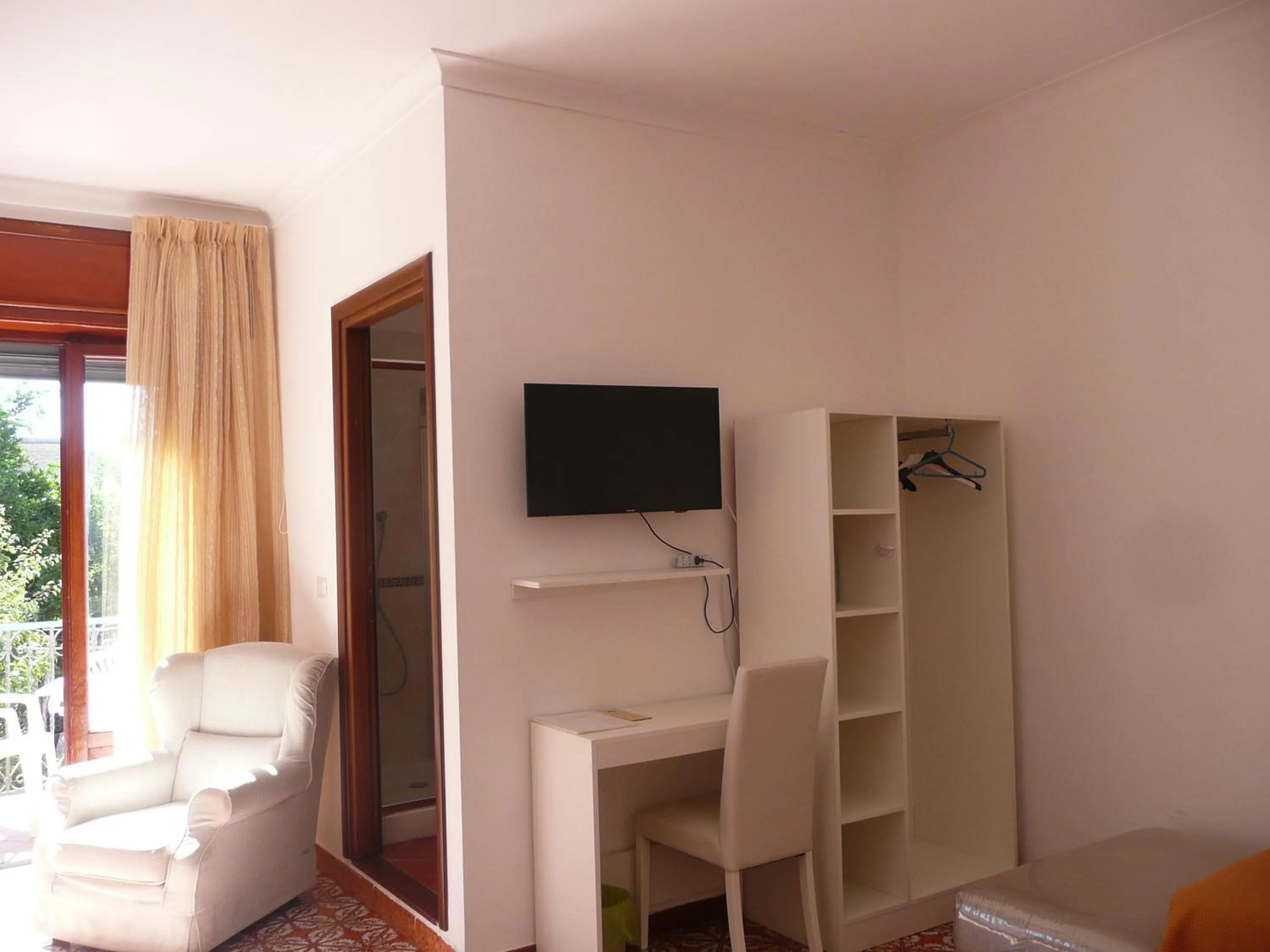 Bedroom in Garden House Ercolano