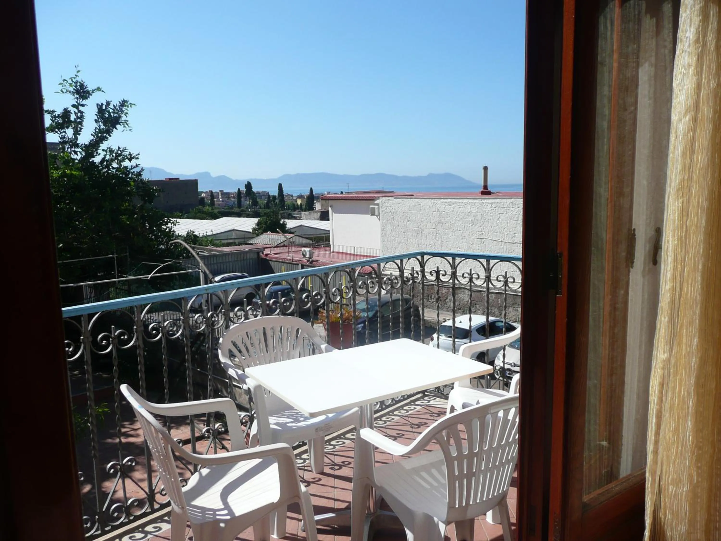 Balcony/Terrace in Garden House Ercolano