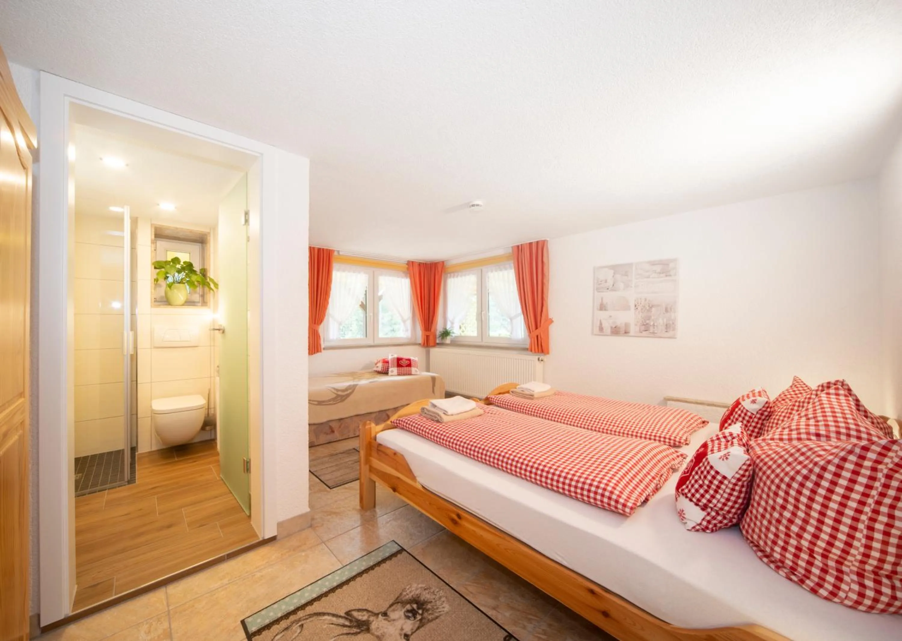 Bedroom, Bed in Appartements und Ferienhaus Gasthof Kanzlersgrund