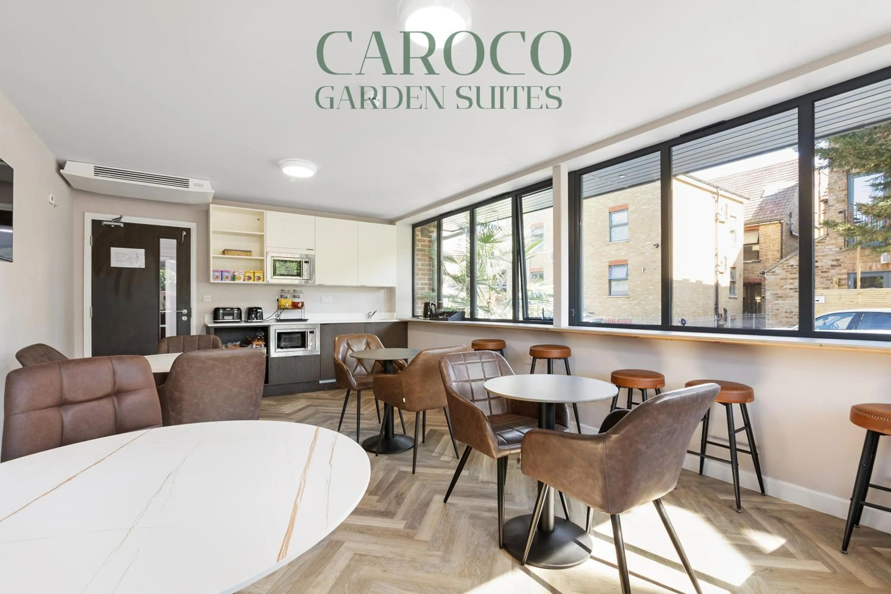 Westciti Caroco Aparthotel