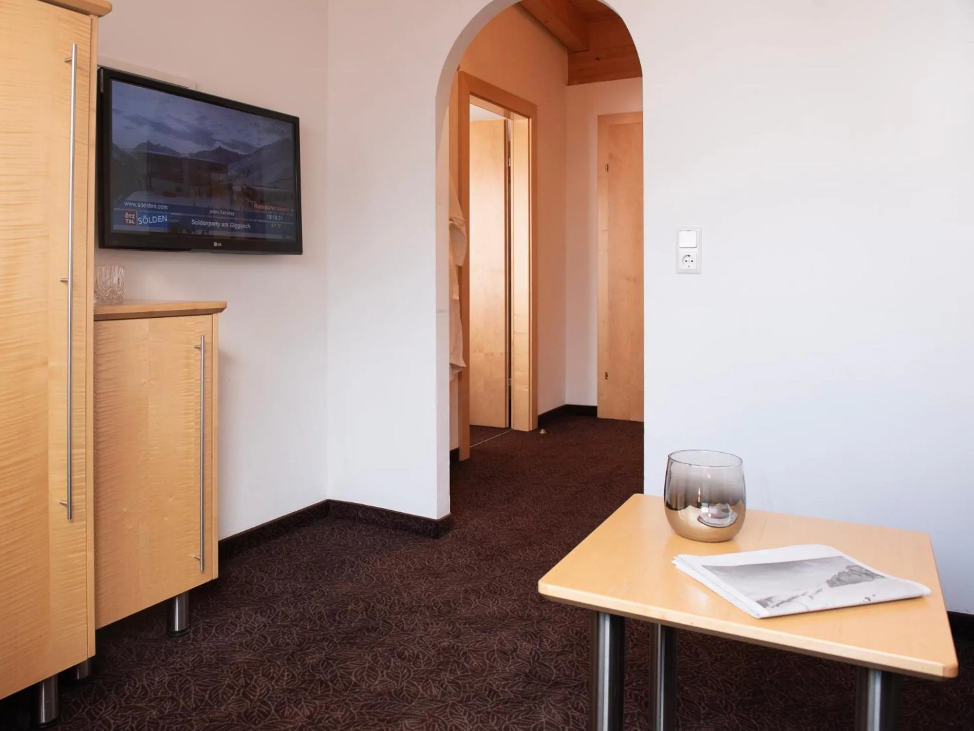 TV and multimedia in Glanzer Homes Hochsölden