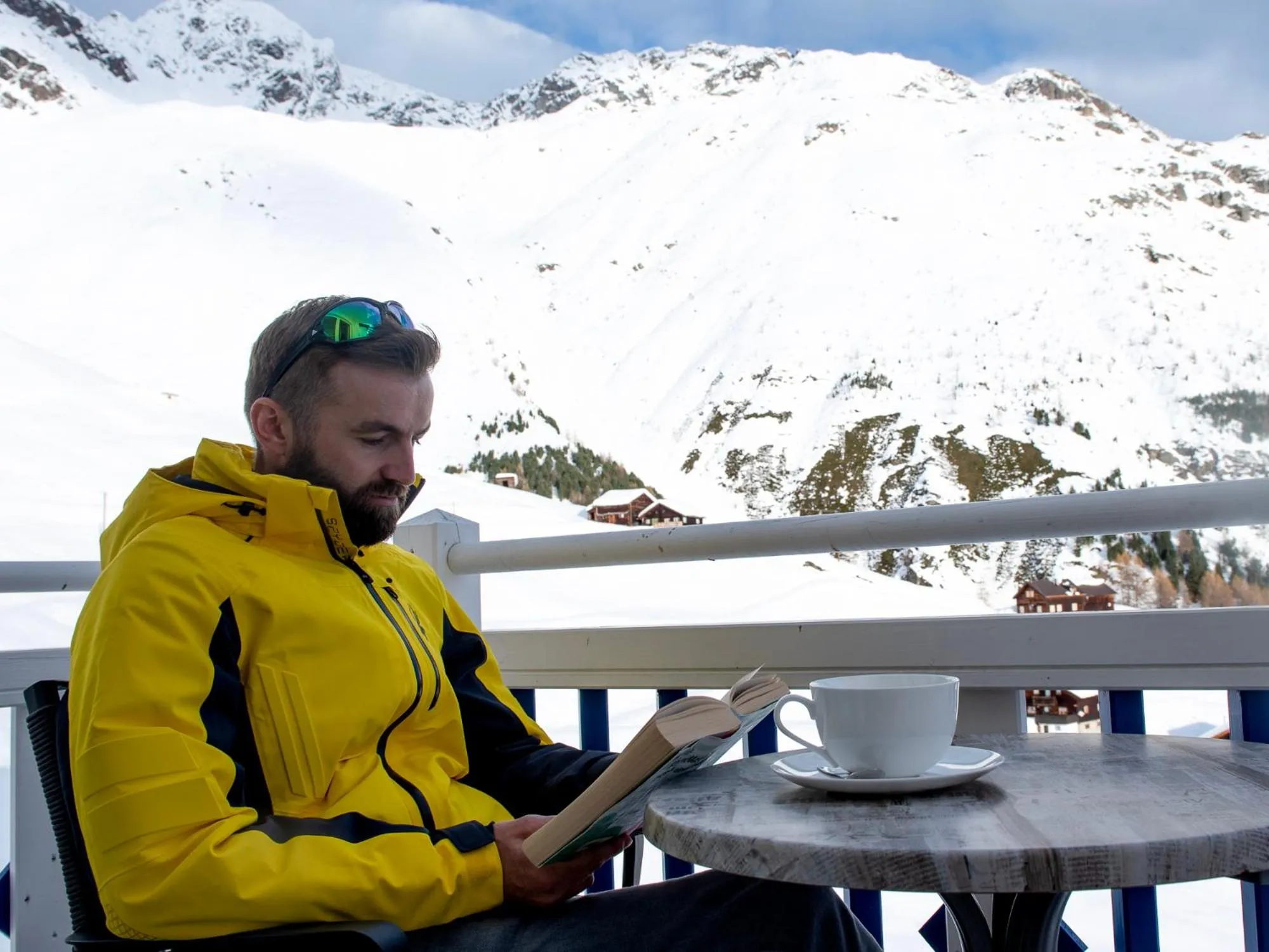 People in Glanzer Homes Hochsölden