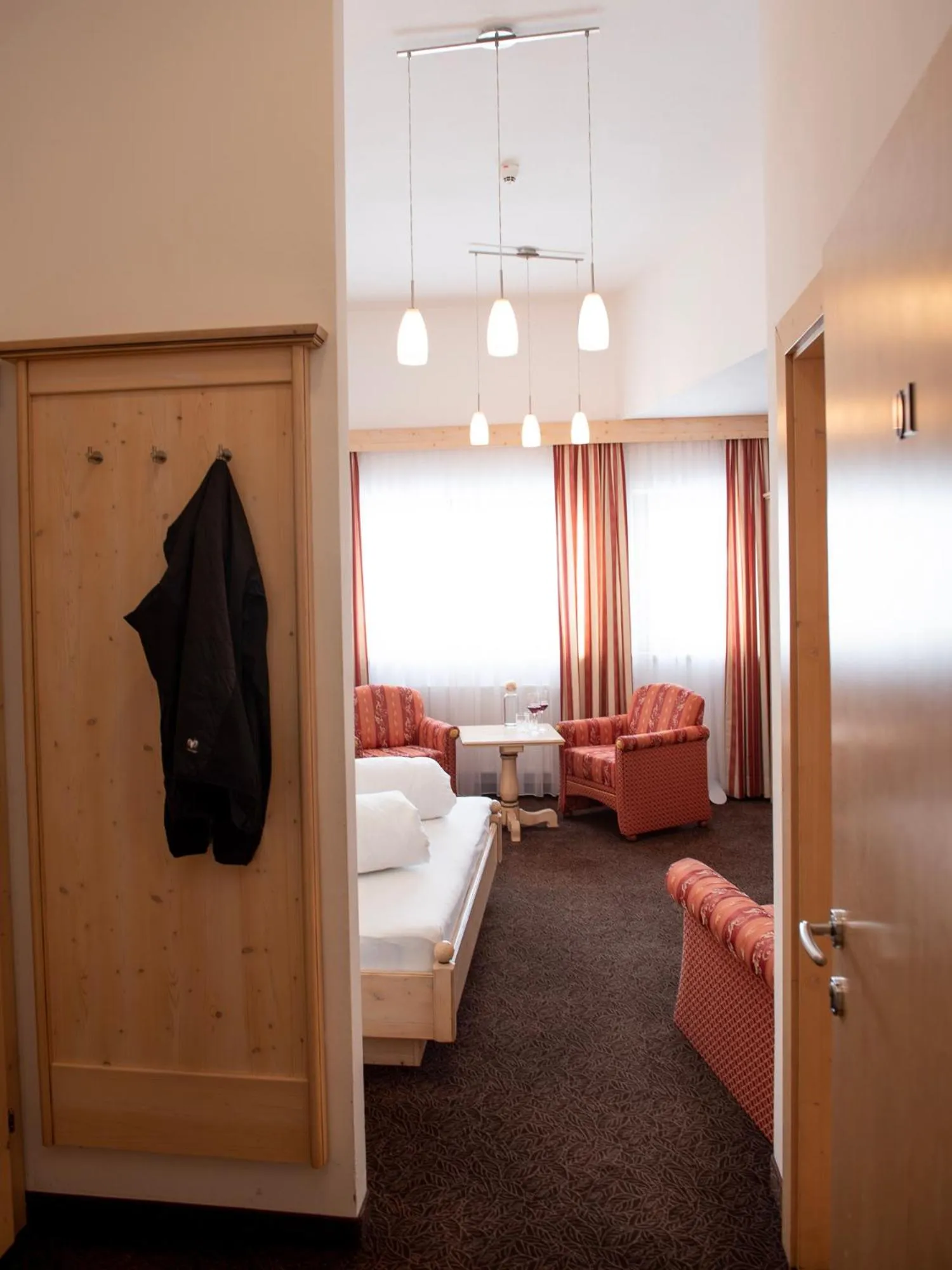 Photo of the whole room, Bed in Glanzer Homes Hochsölden