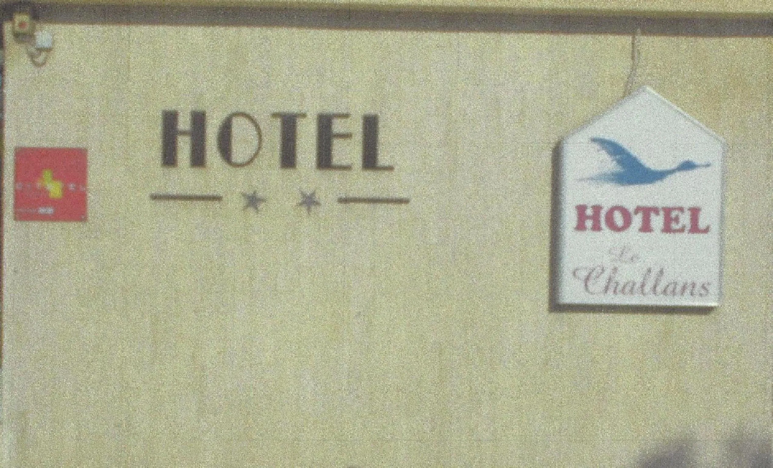 Logo/Certificate/Sign in Cit'Hotel Le Challans