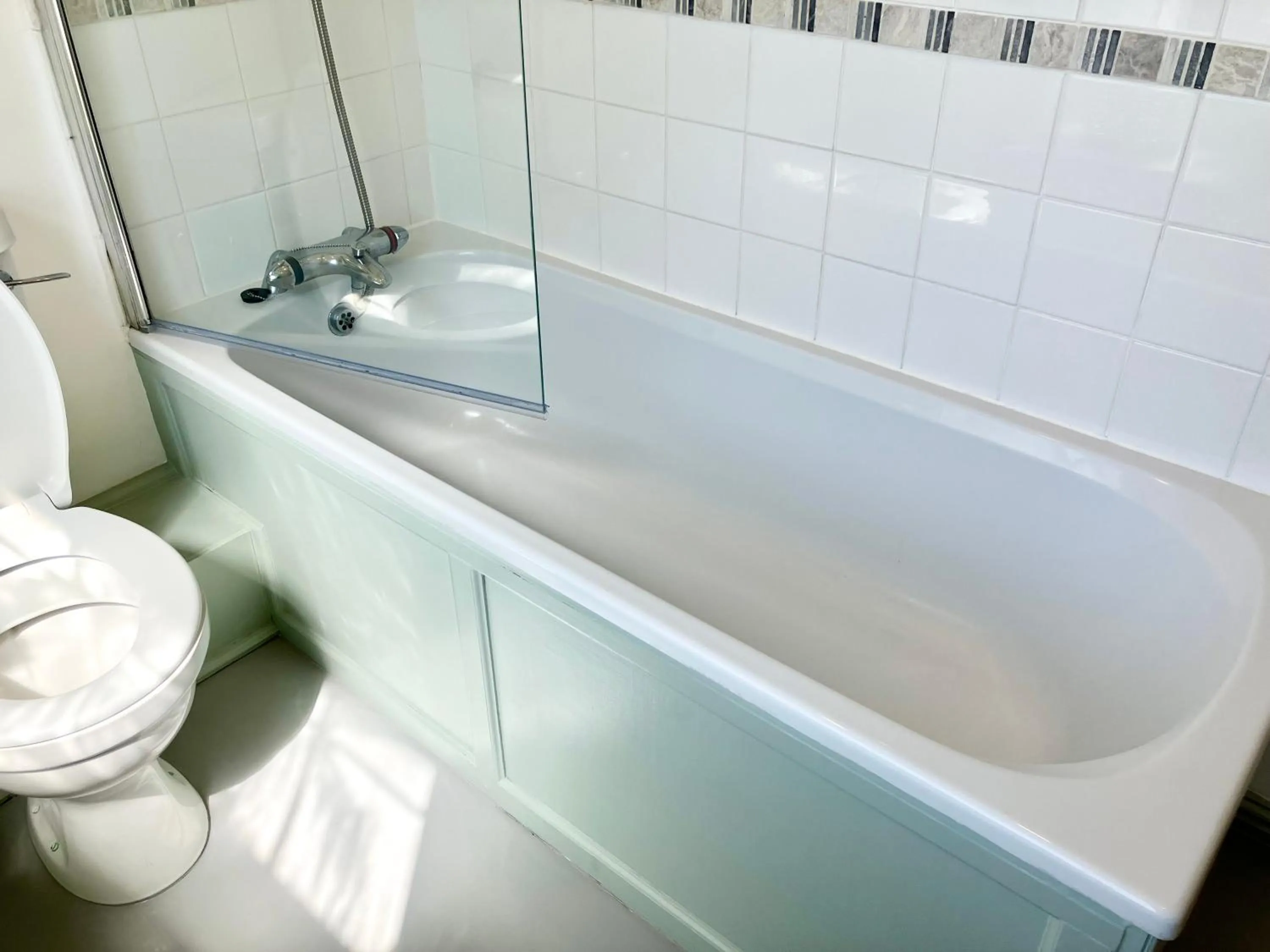 Bathroom in The Old Post House B&B