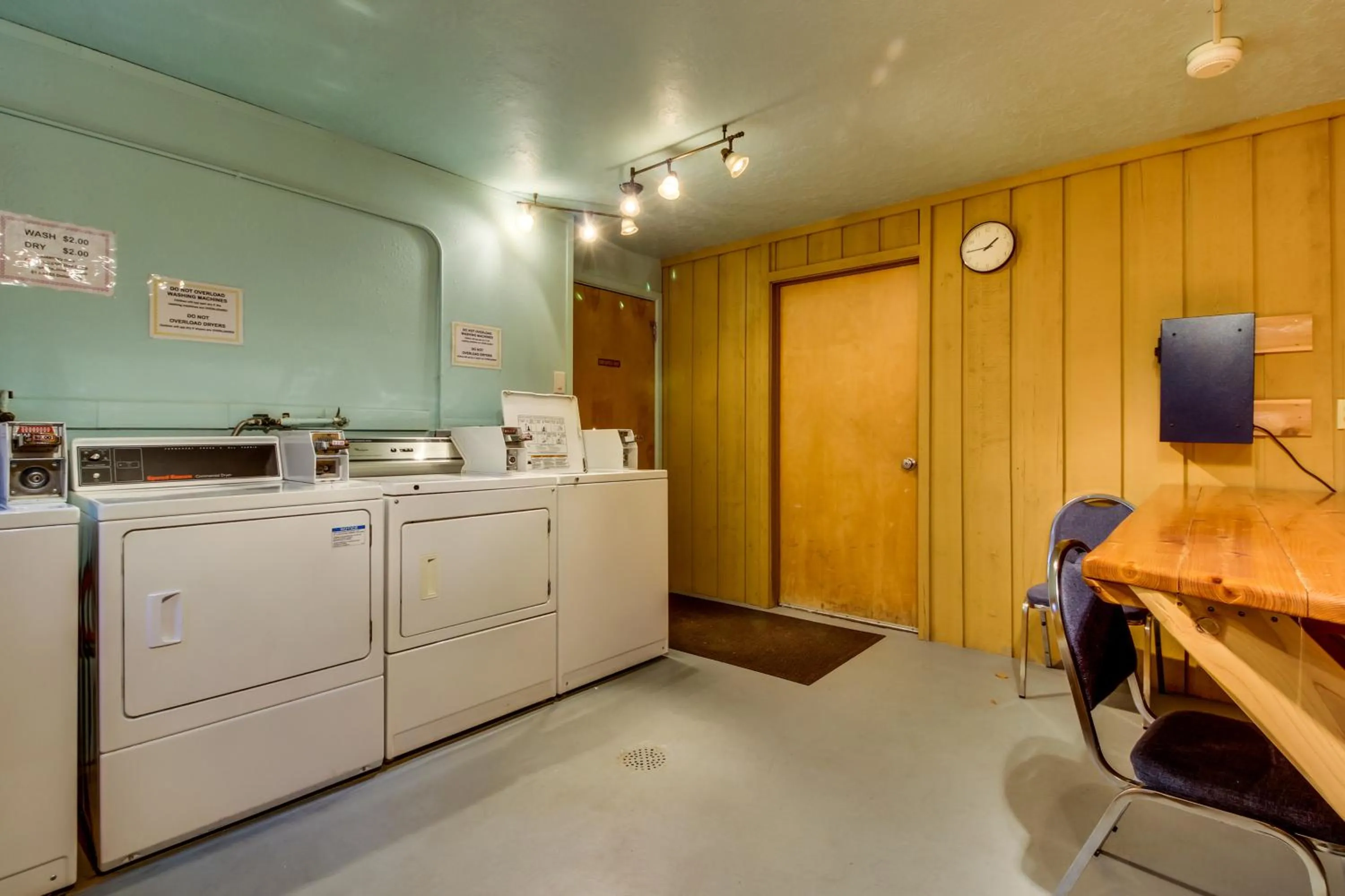 Bay Point Lakefront 1B Down