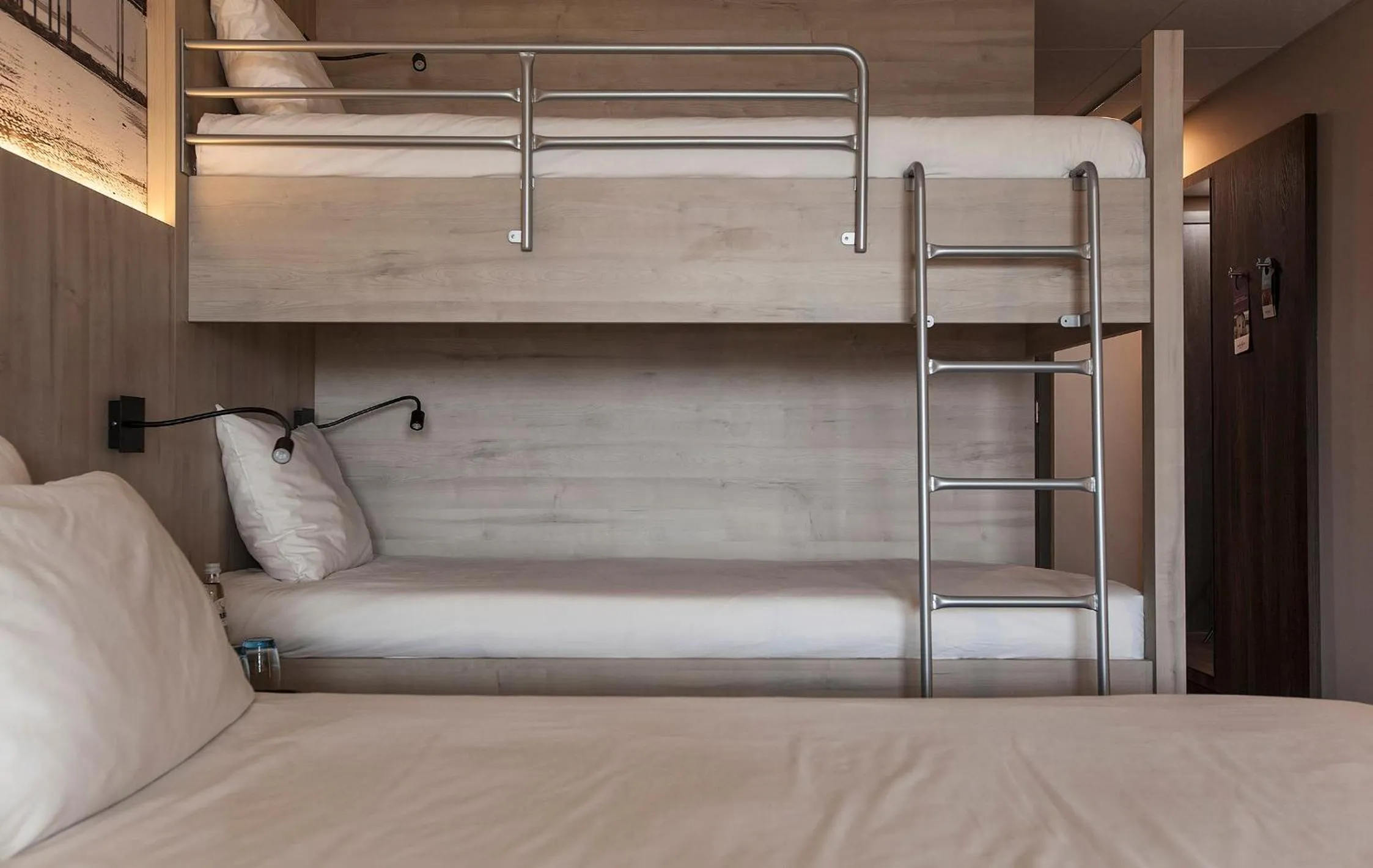 bunk bed, Bed in Mercure Blankenberge