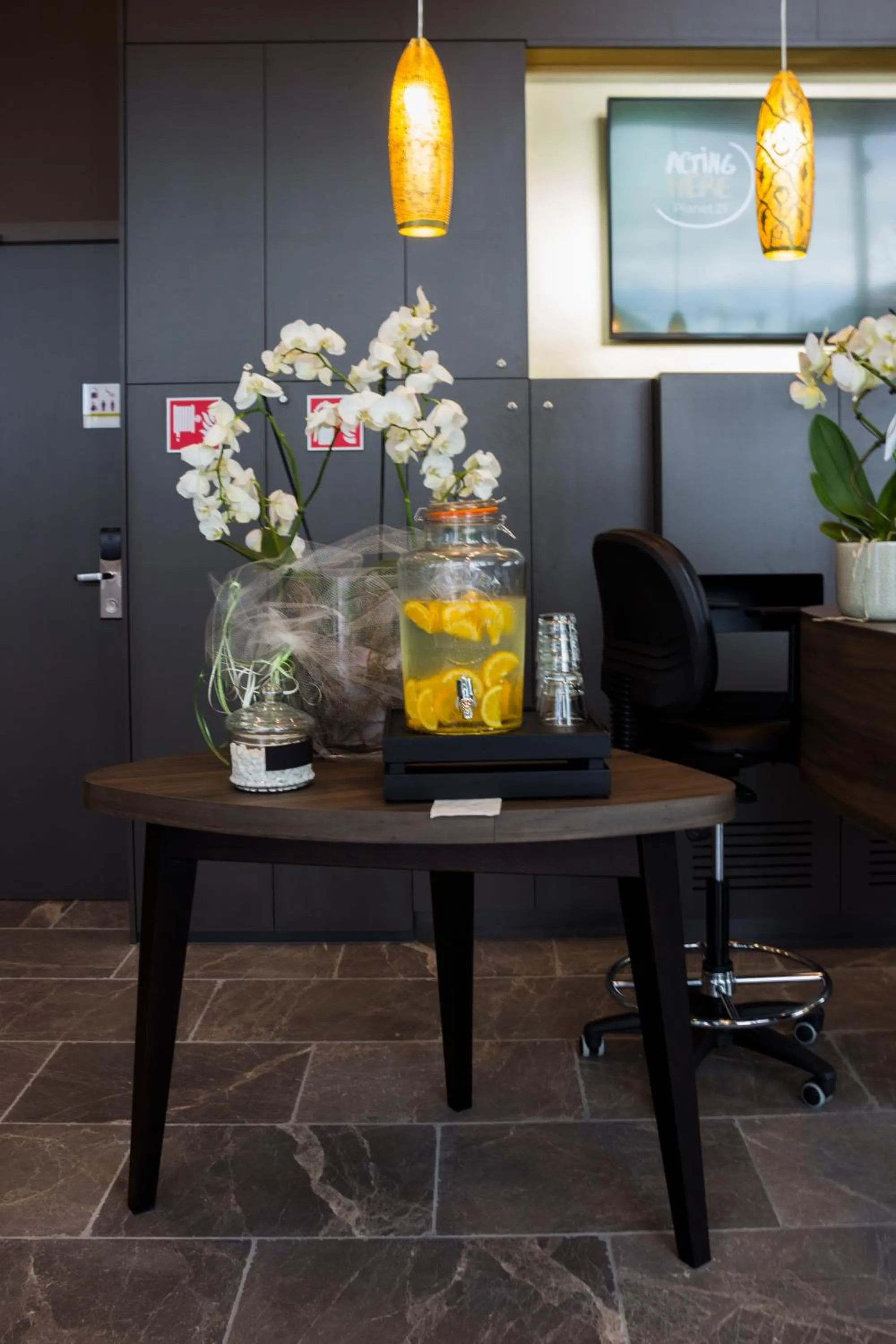 Lobby or reception in Mercure Blankenberge
