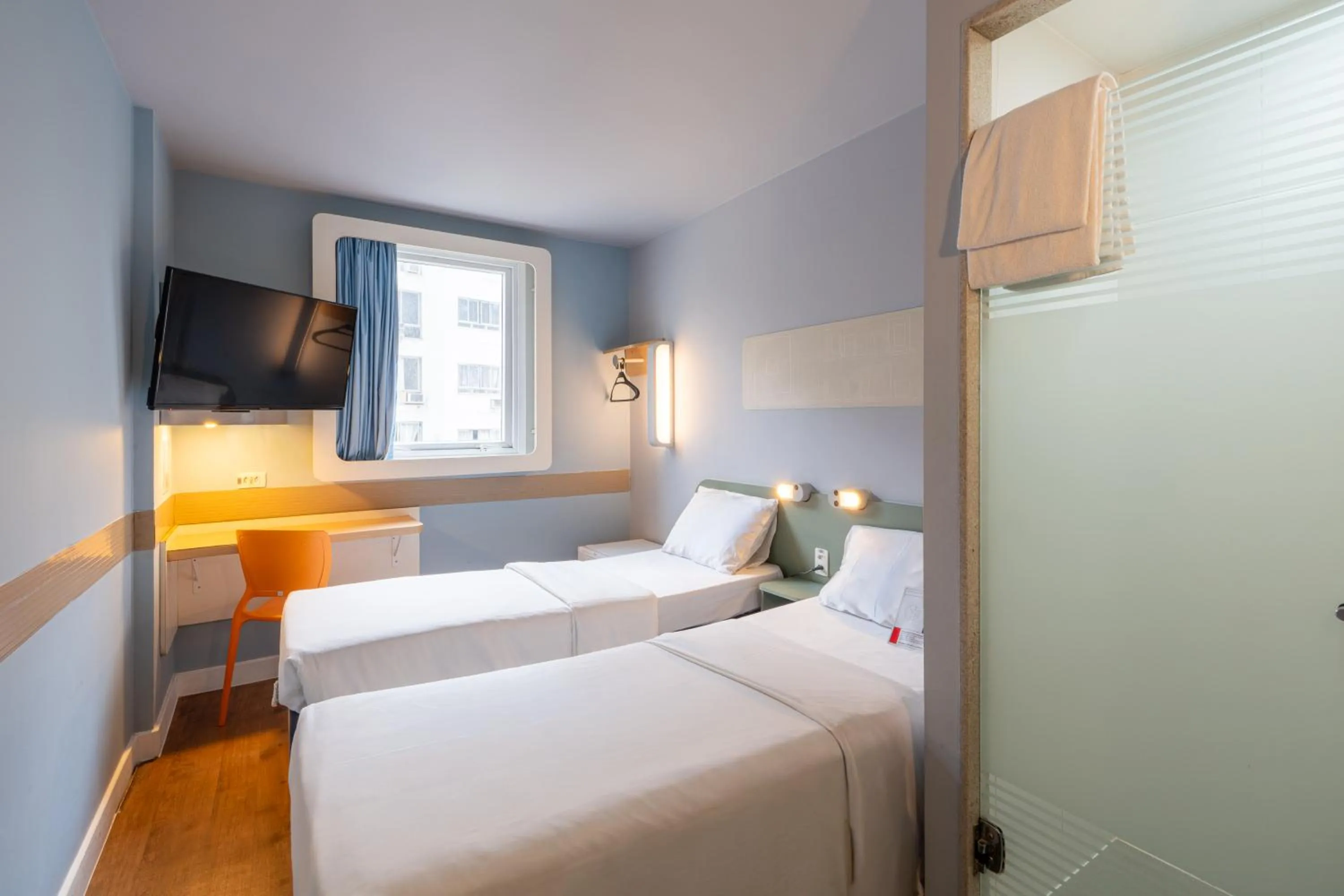 Bed in ibis budget RJ Praia de Botafogo