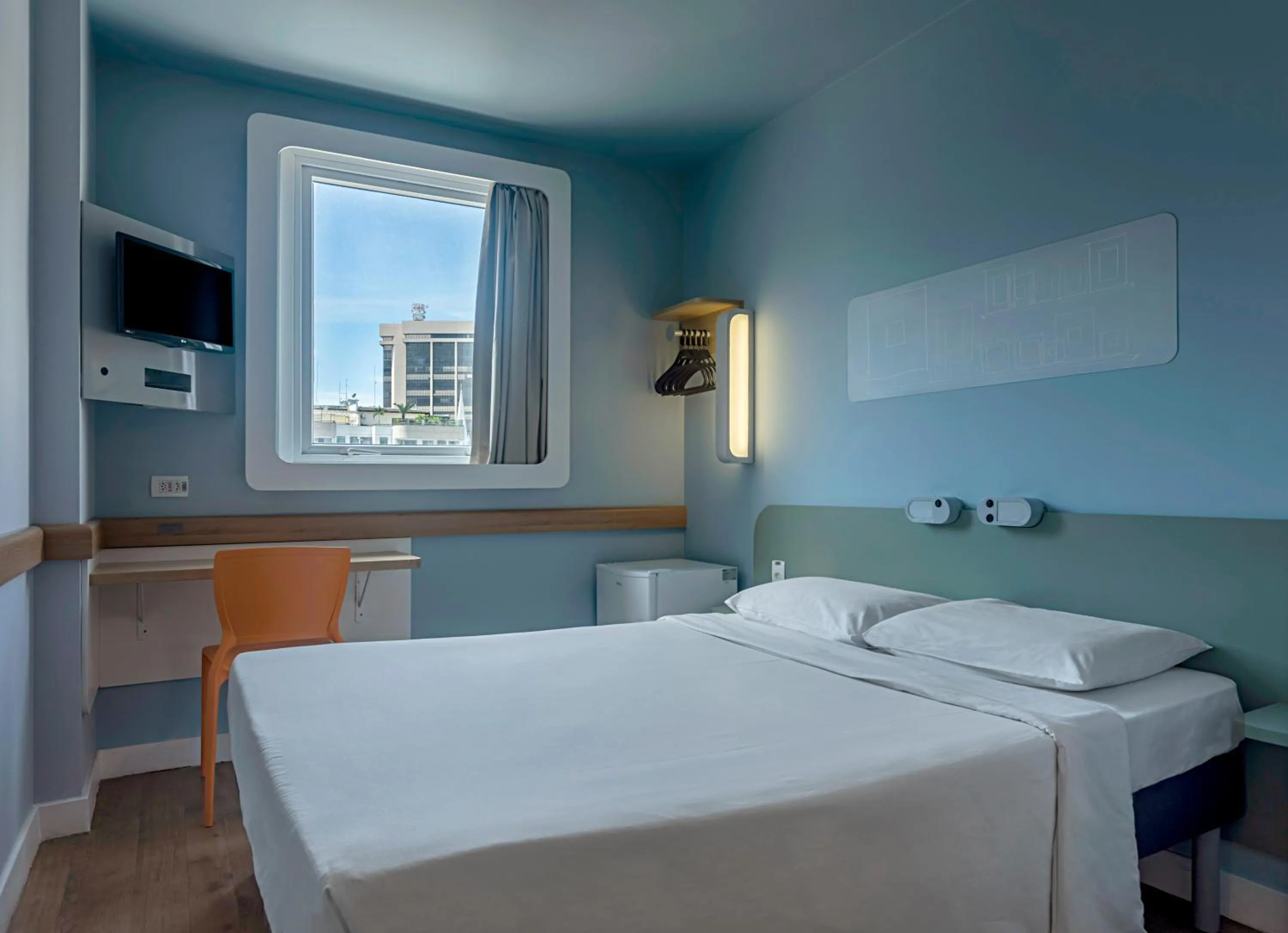 Bed in ibis budget RJ Praia de Botafogo