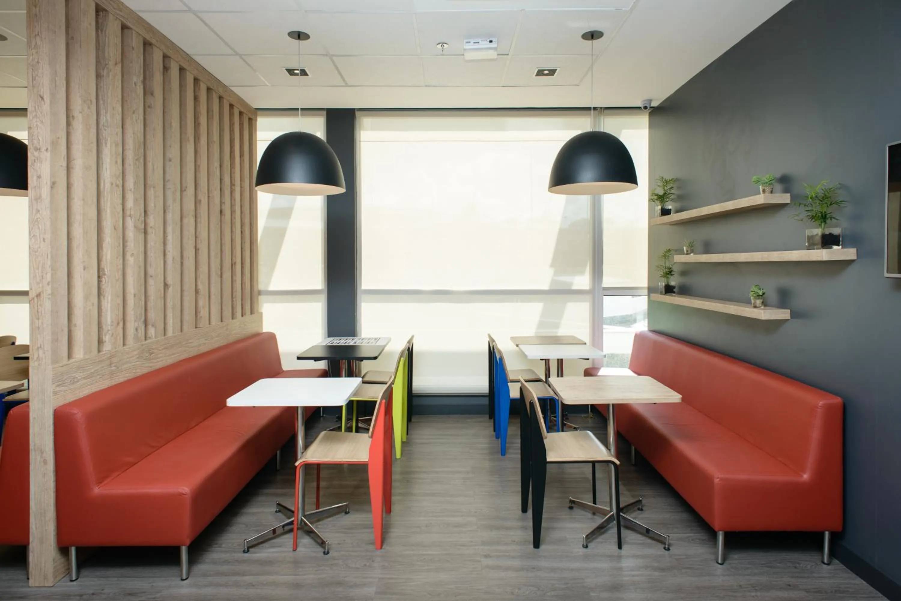 Restaurant/places to eat in ibis Recife Aeroporto