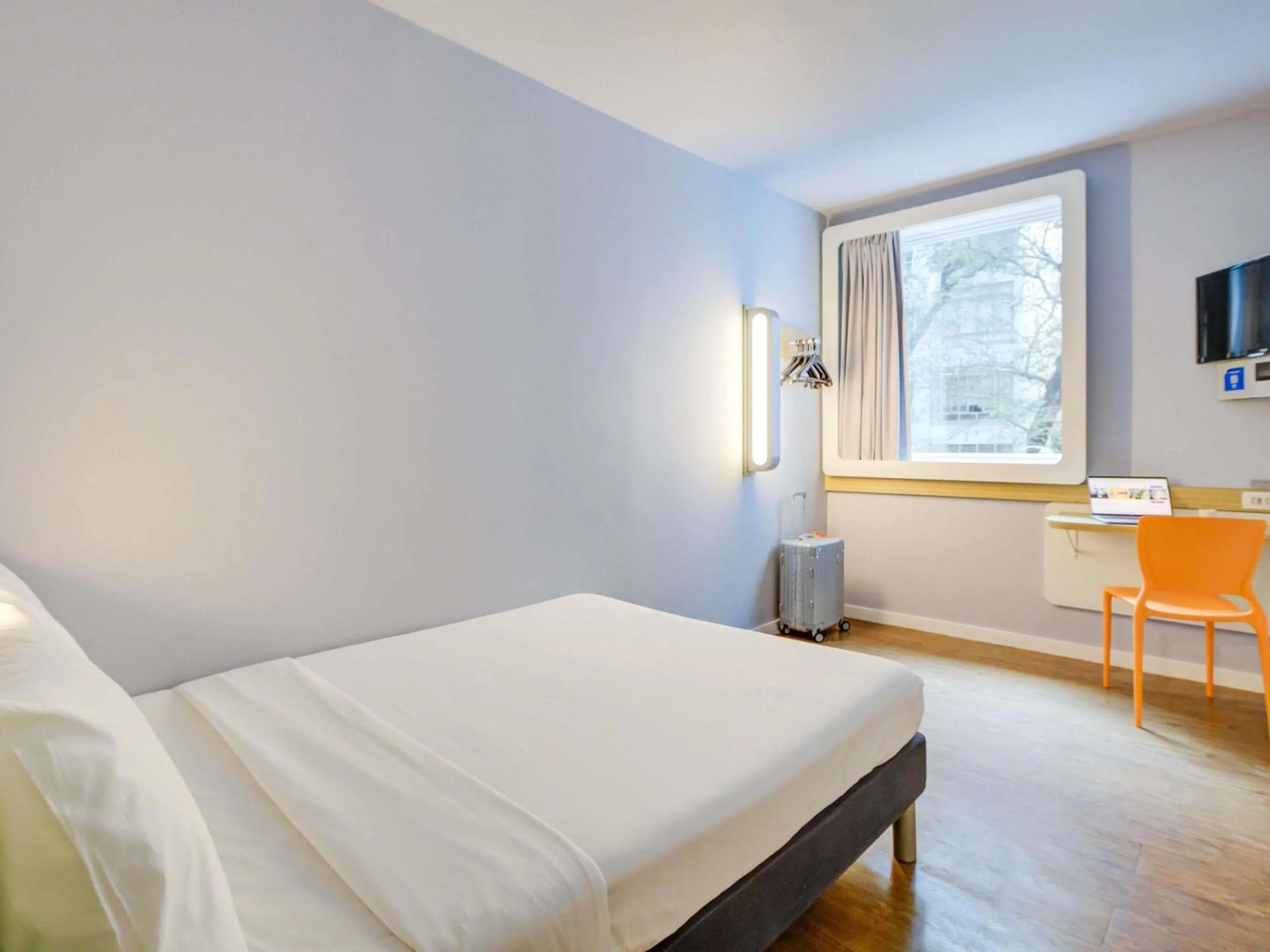 Bedroom, Bed in ibis budget RJ Copacabana