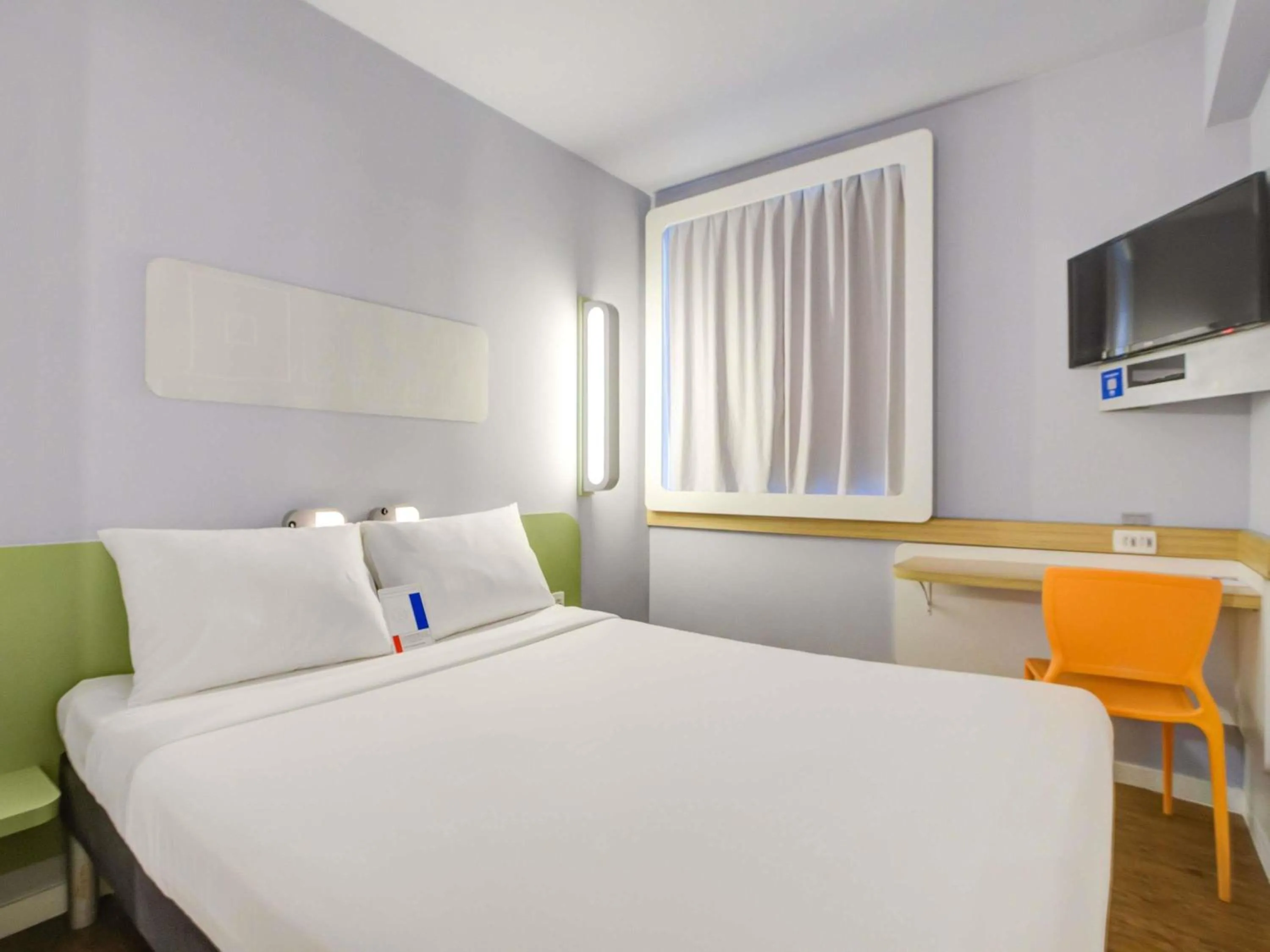 Bedroom, Bed in ibis budget RJ Copacabana