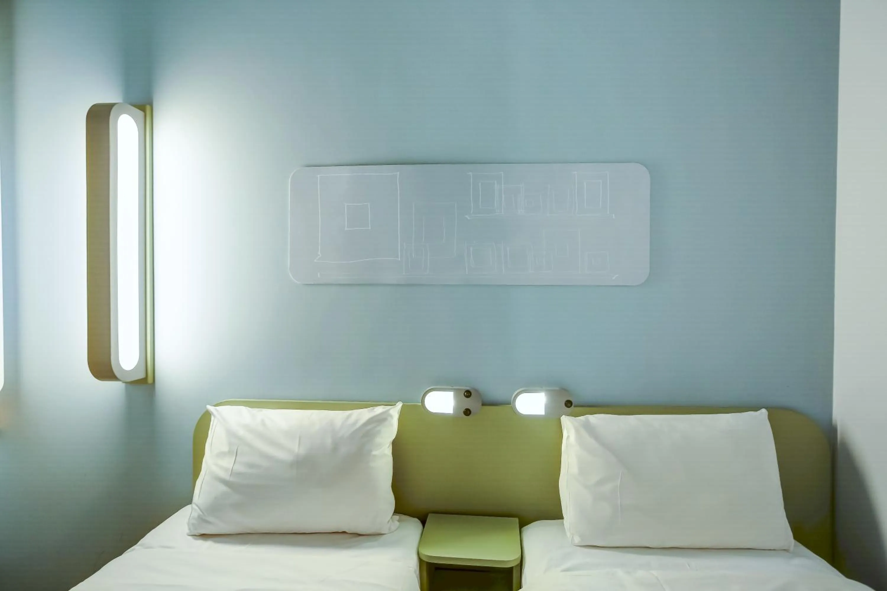 Bed in ibis budget RJ Copacabana