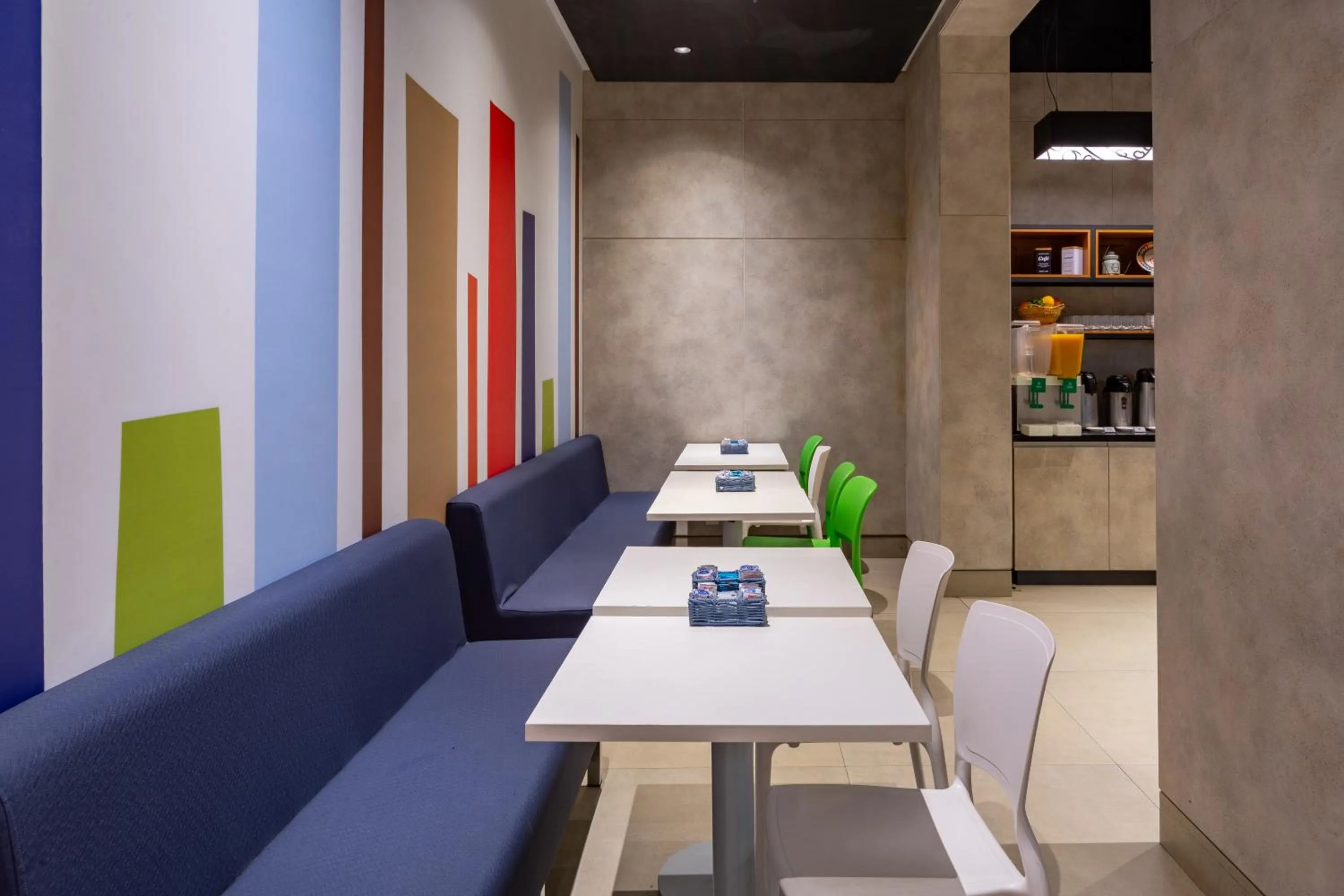 Restaurant/places to eat in ibis budget Manaus