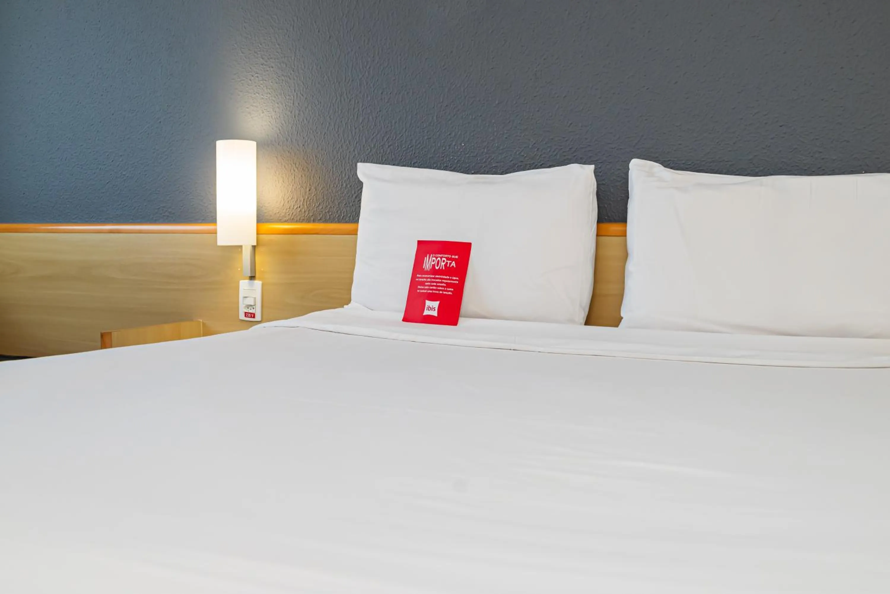 Bed in ibis Santo Andre