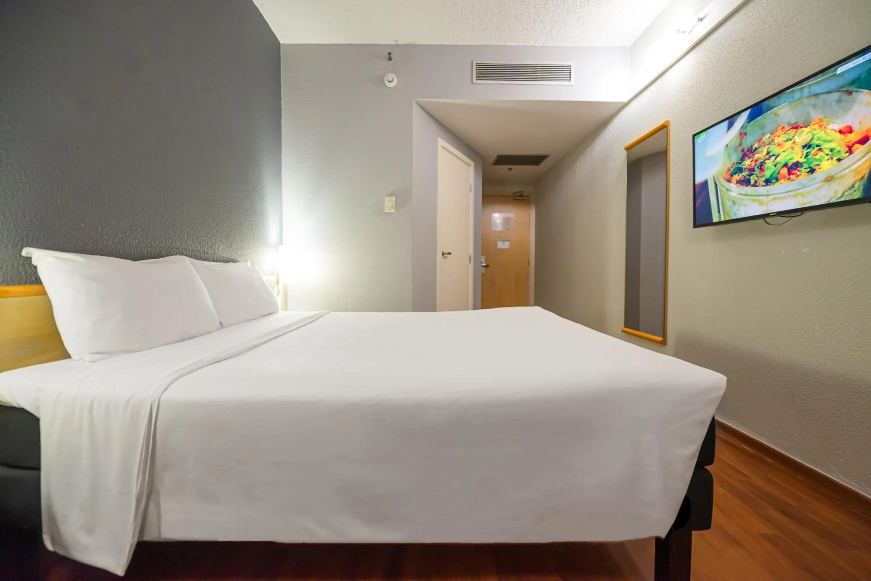 Bedroom, Bed in ibis Santo Andre