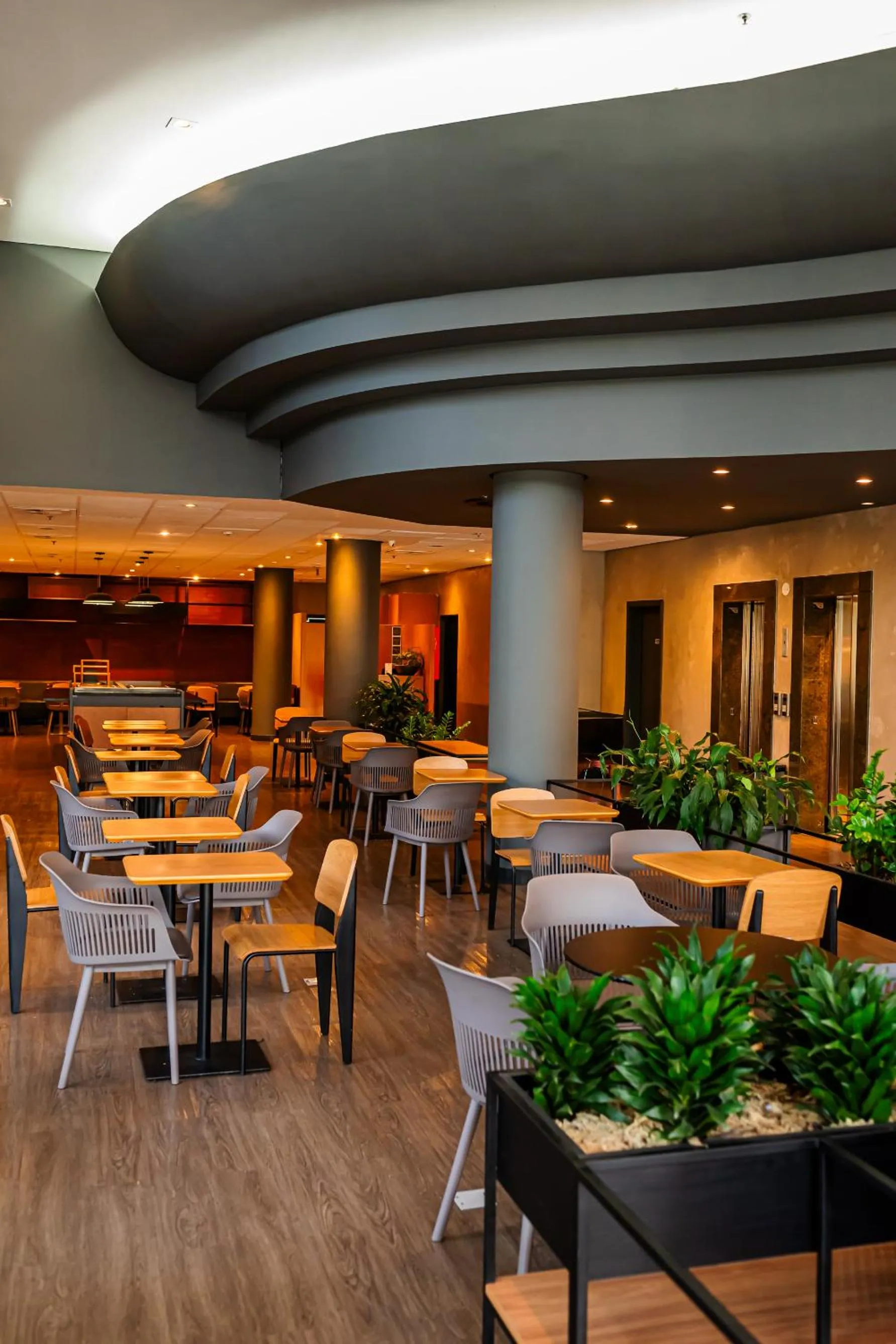 Restaurant/places to eat in ibis Santo Andre