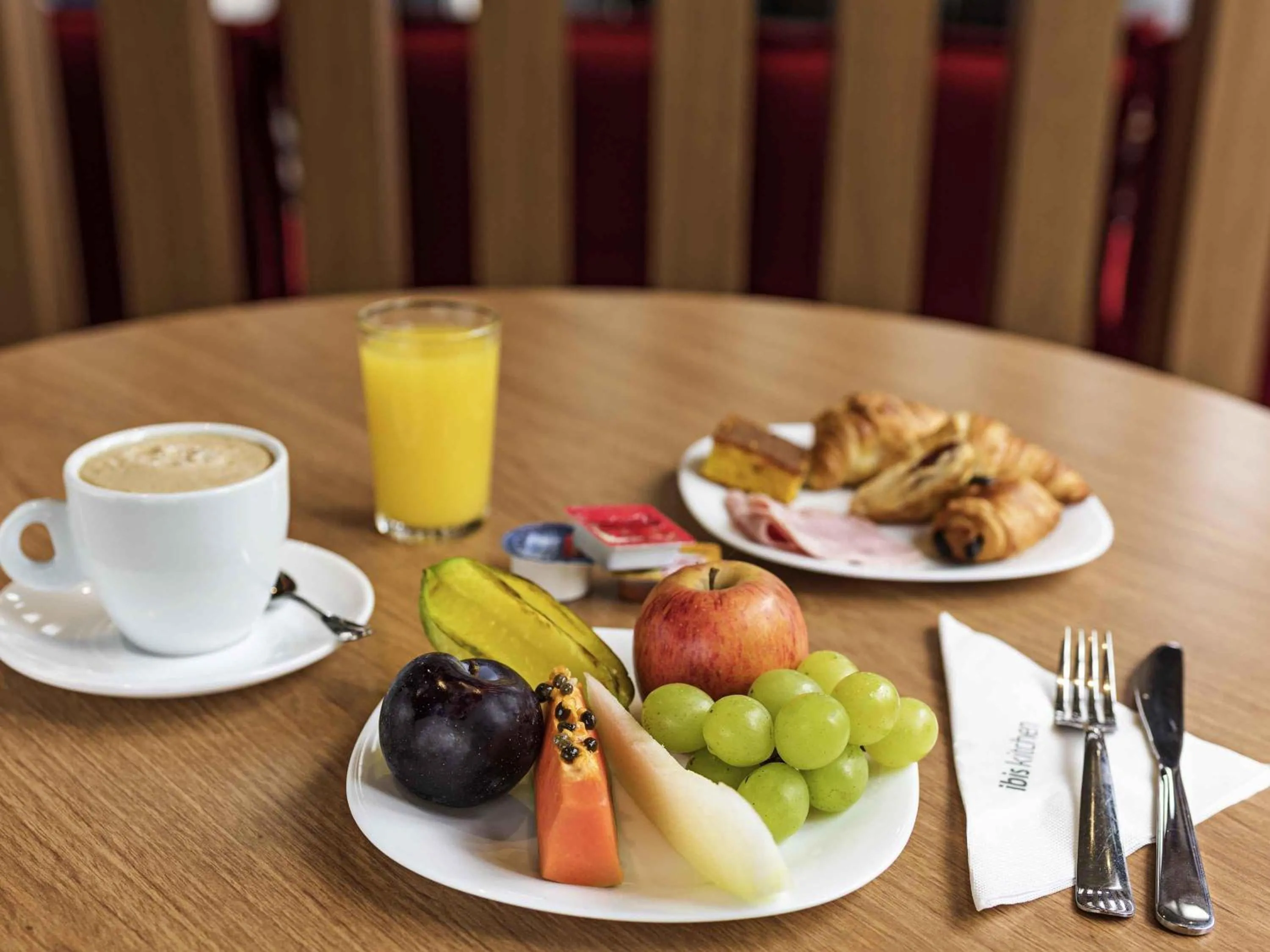 Breakfast in ibis Santo Andre