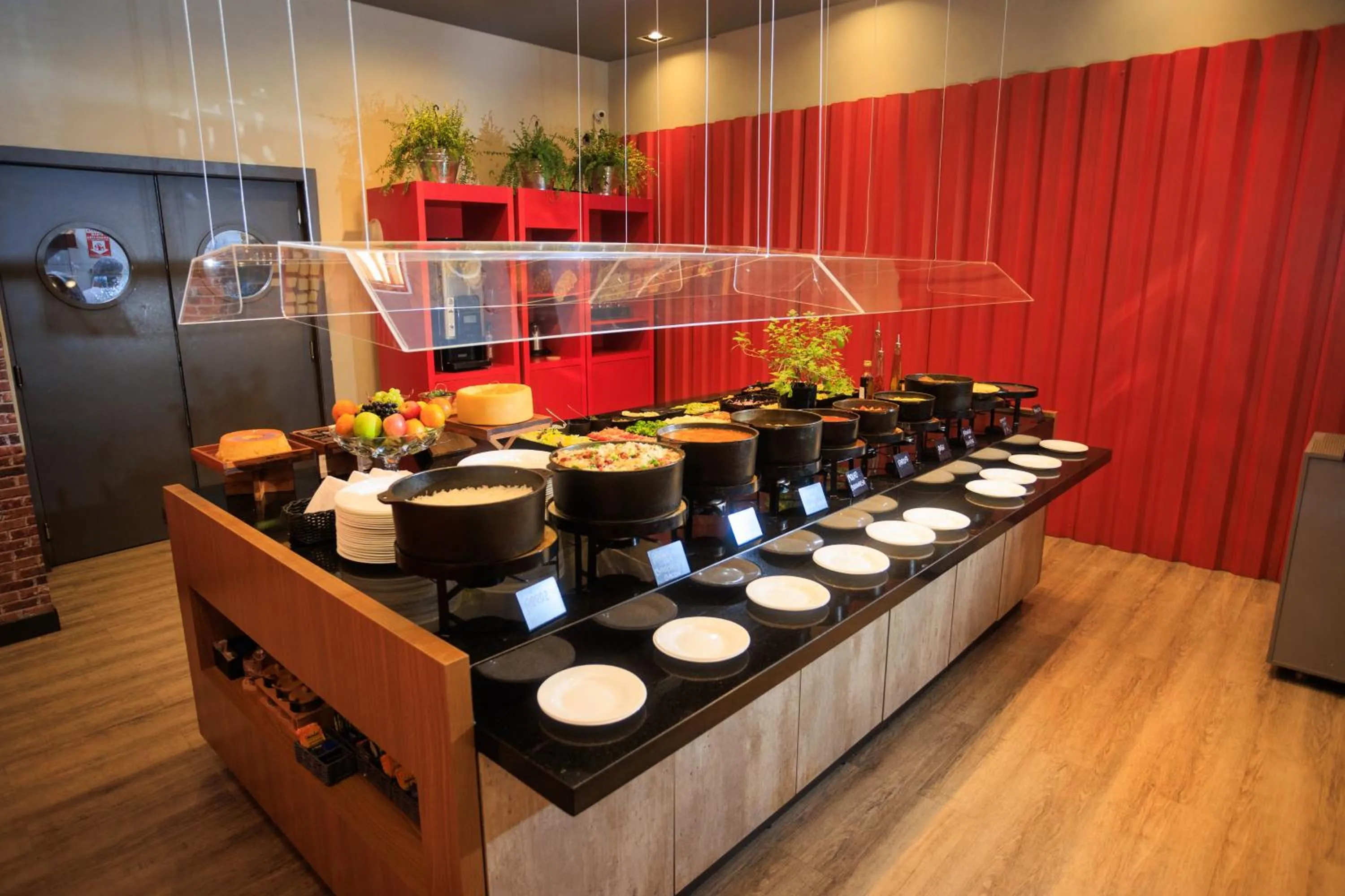 Restaurant/places to eat in ibis budget Belo Horizonte Minascentro