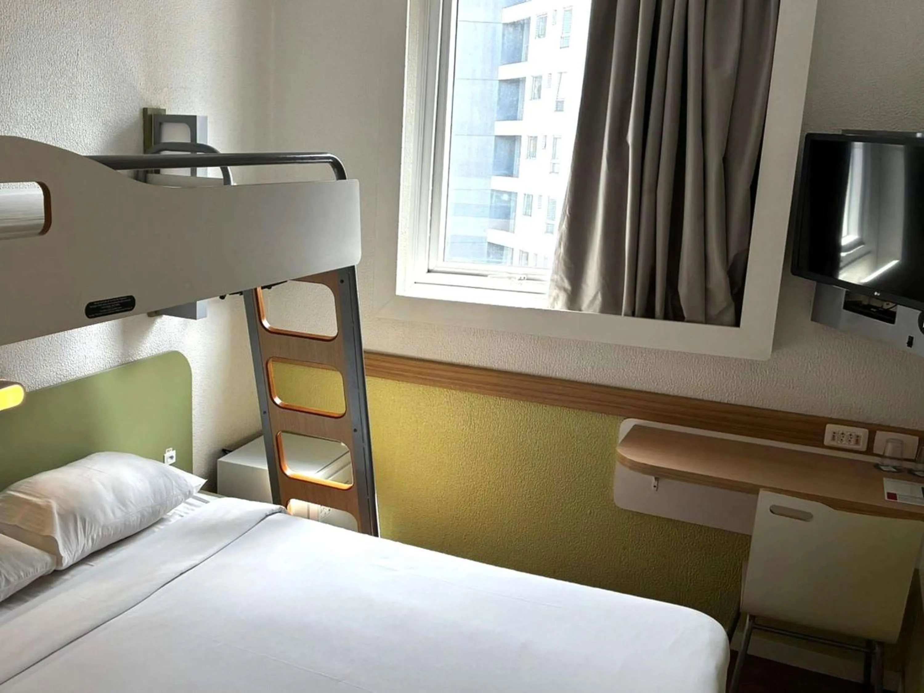 Bedroom, Bed in ibis budget Belo Horizonte Minascentro