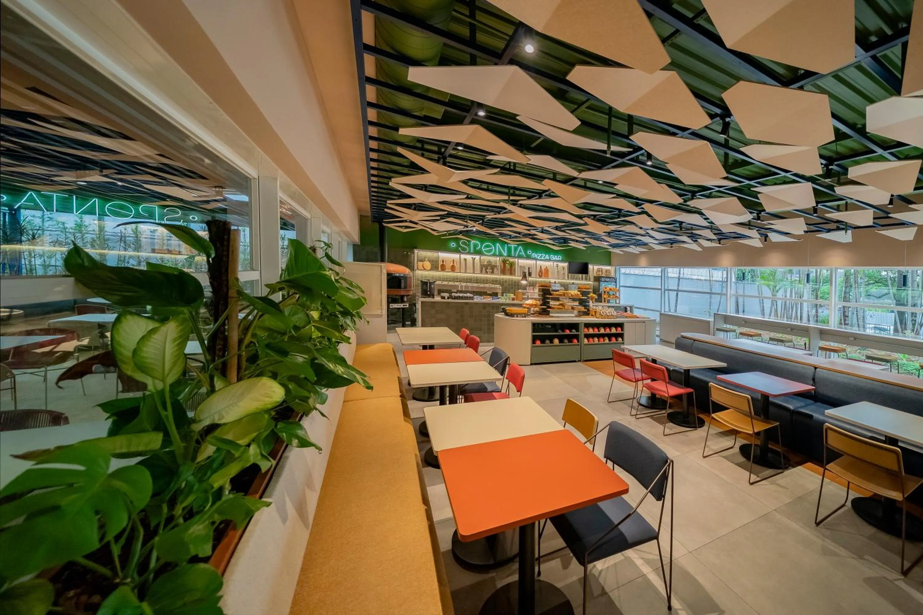 Restaurant/places to eat in ibis budget Sao Paulo Jardins